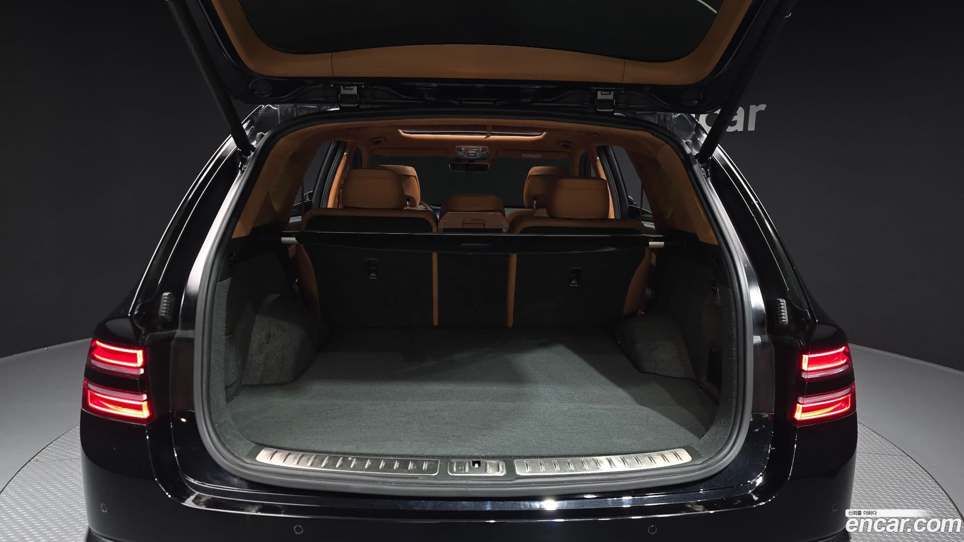 Main__Slider__Photo:GV80 Genesis 2024.9-19