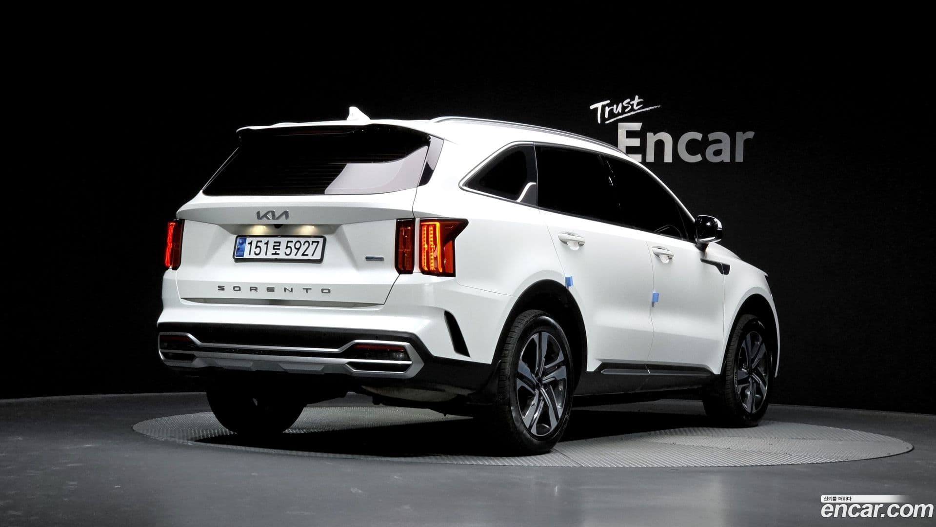 Main__Slider__Photo:Sorento Kia 2022.6-1