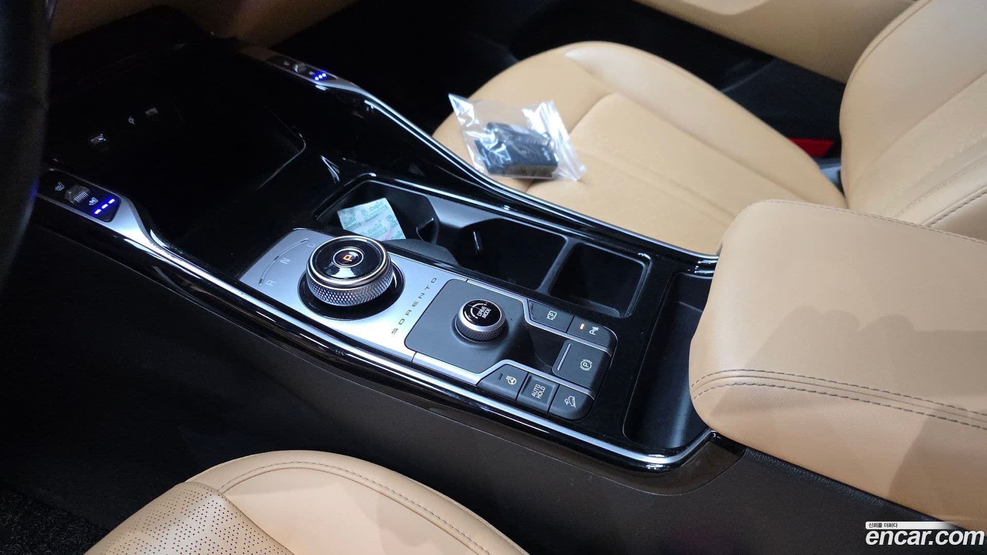 Main__Slider__Photo:Sorento Kia 2022.6-8
