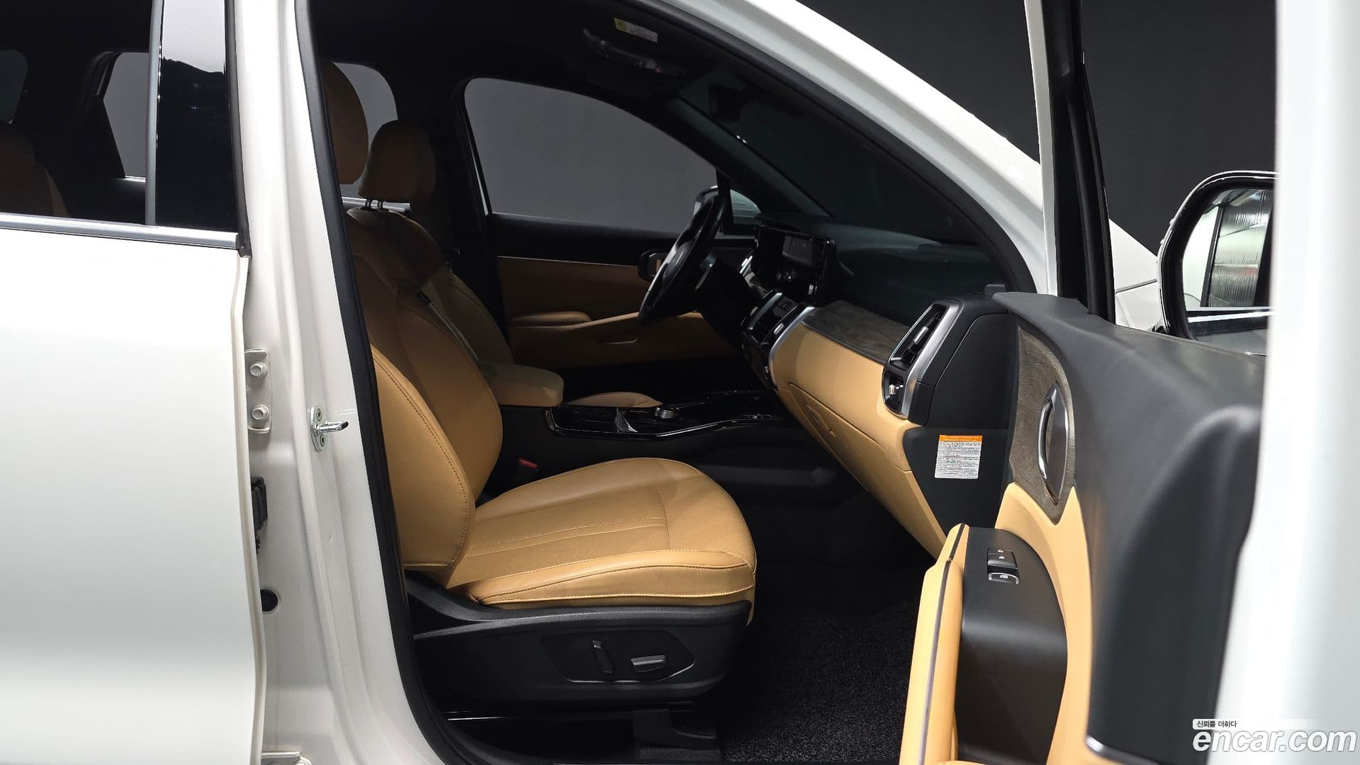 Main__Slider__Photo:Sorento Kia 2022.6-10