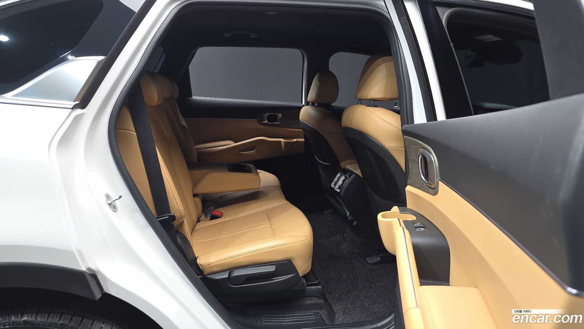 Sorento Kia 2022.6-OPTION-016