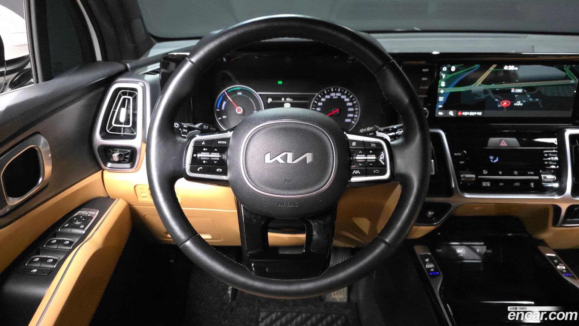 Main__Slider__Photo:Sorento Kia 2022.6-12