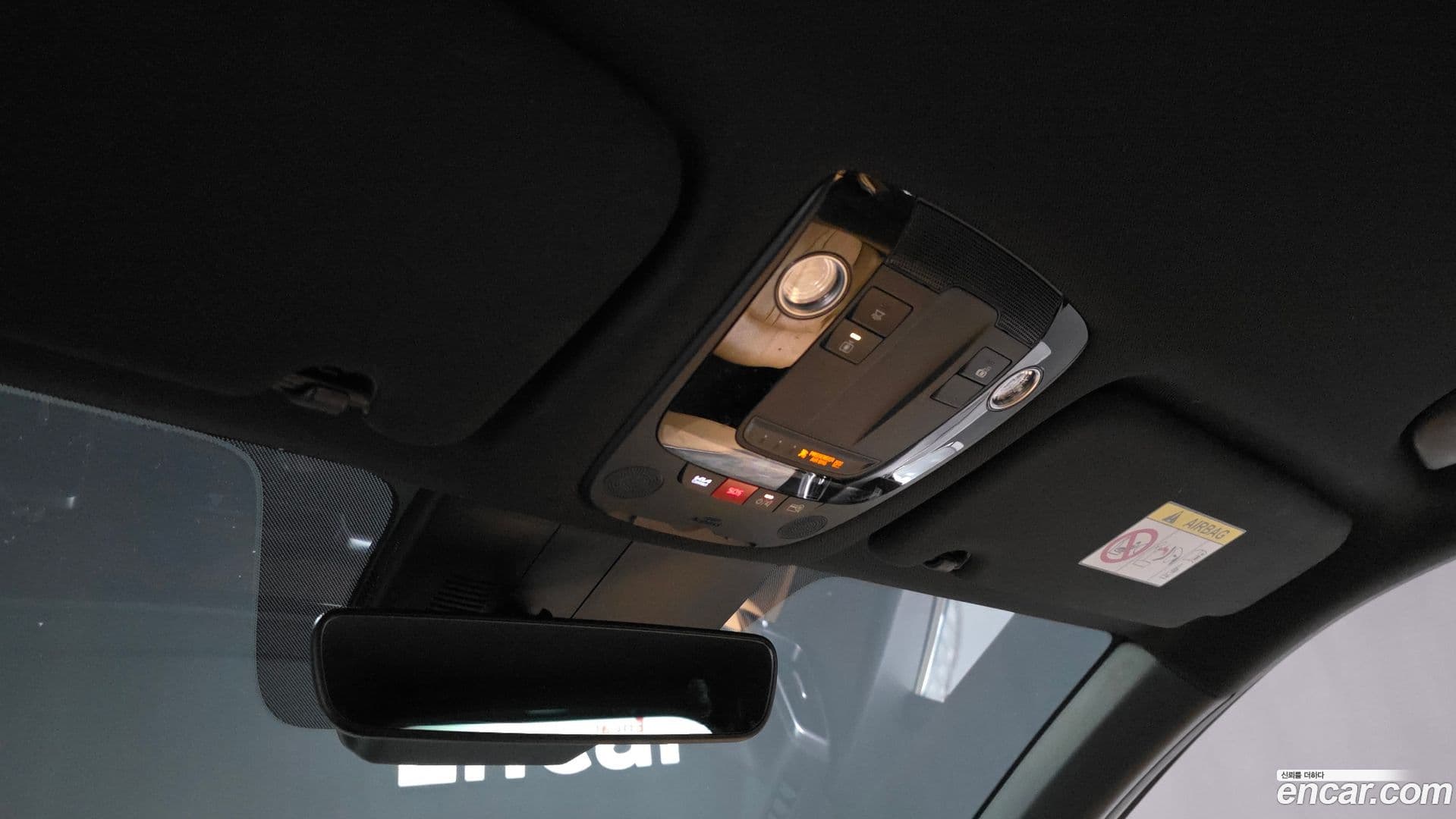 Main__Slider__Photo:Sorento Kia 2022.6-17