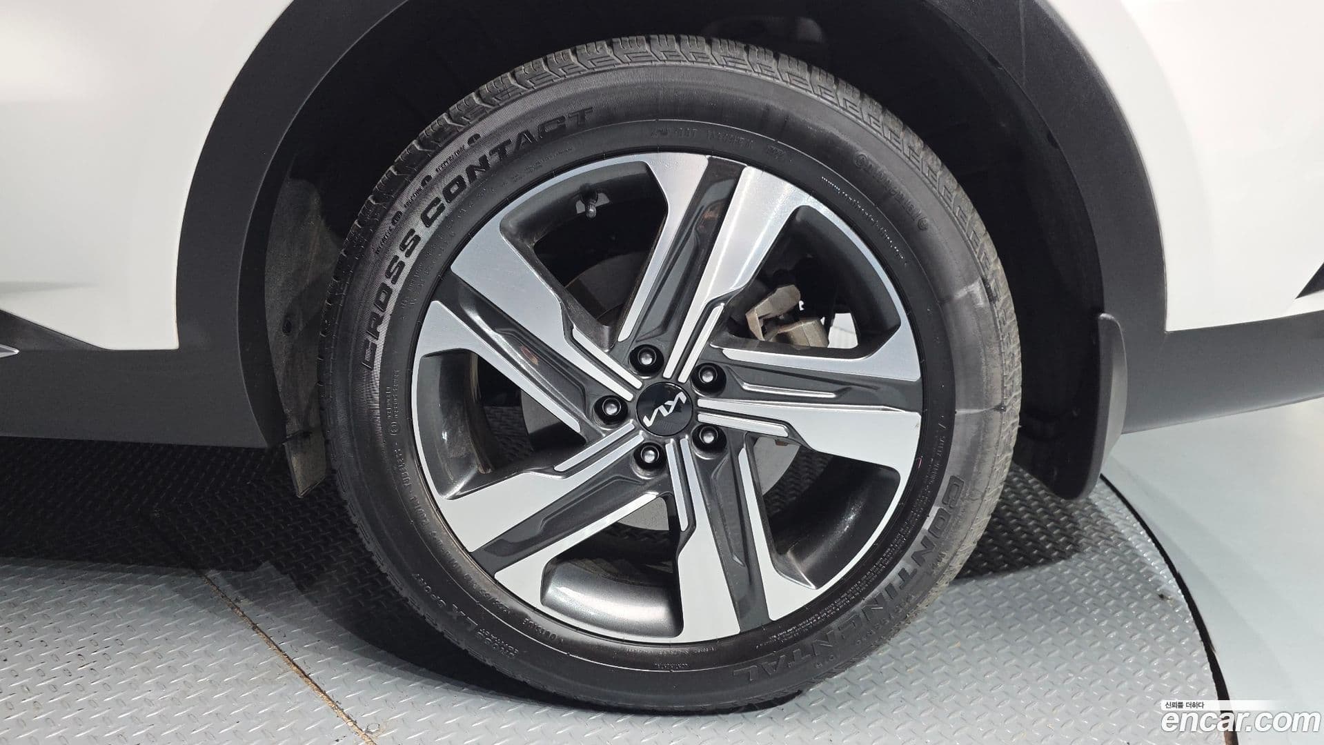 Main__Slider__Photo:Sorento Kia 2022.6-20