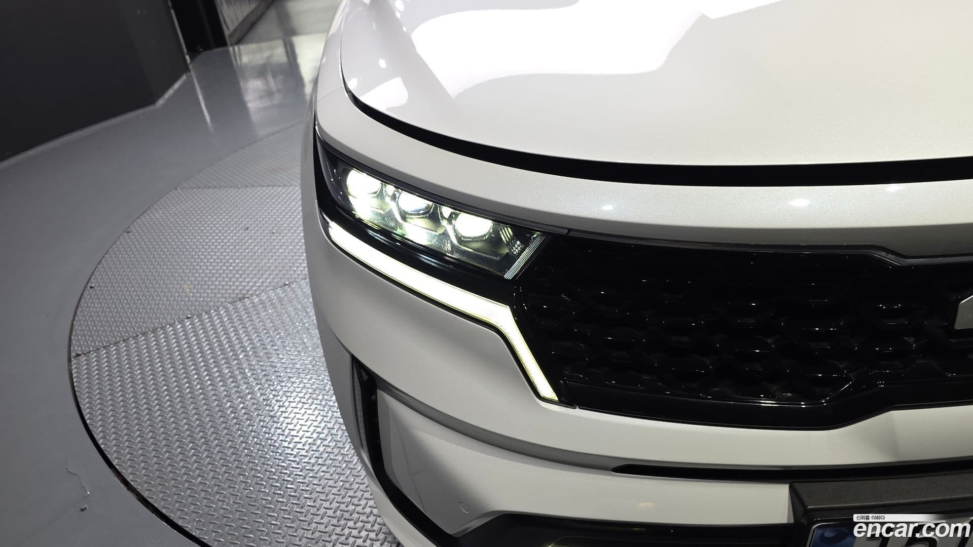 Main__Slider__Photo:Sorento Kia 2022.6-21