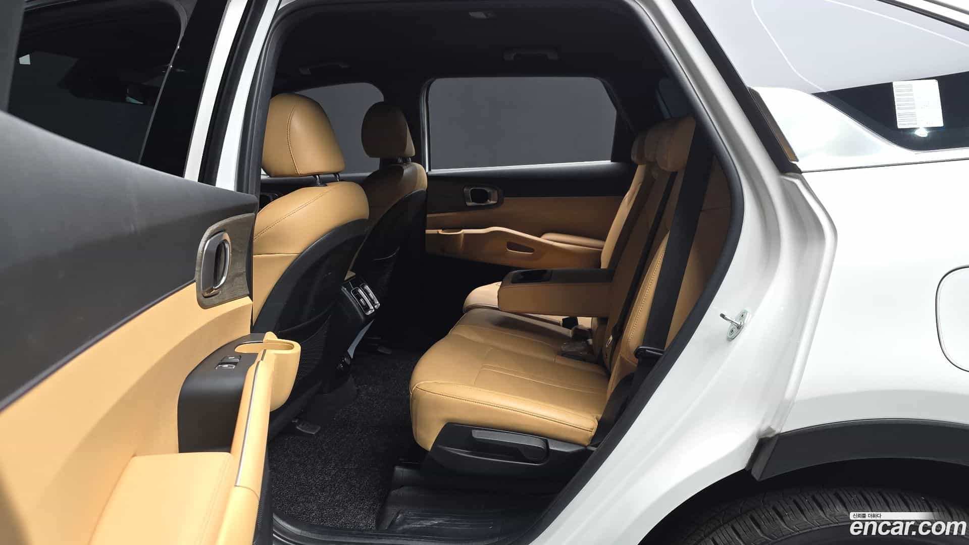 Sorento Kia 2022.6-INNER-036