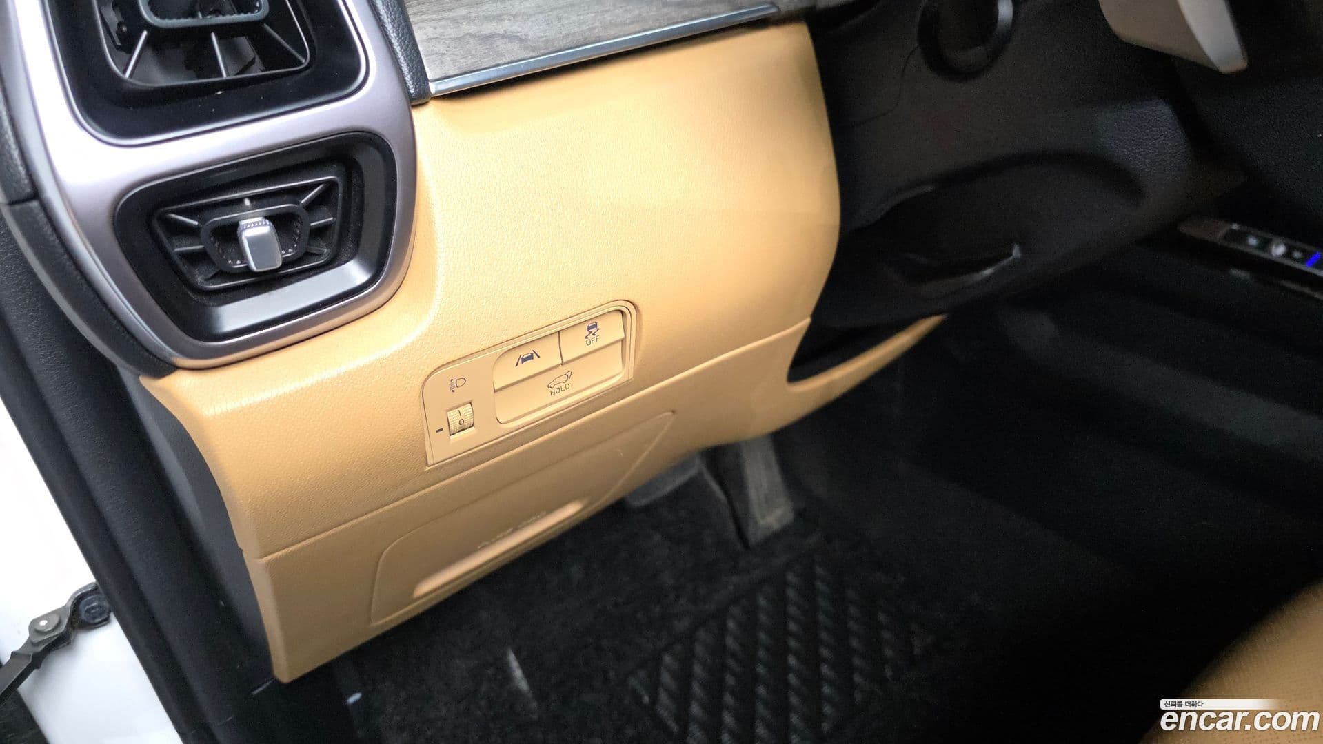 Main__Slider__Photo:Sorento Kia 2022.6-29