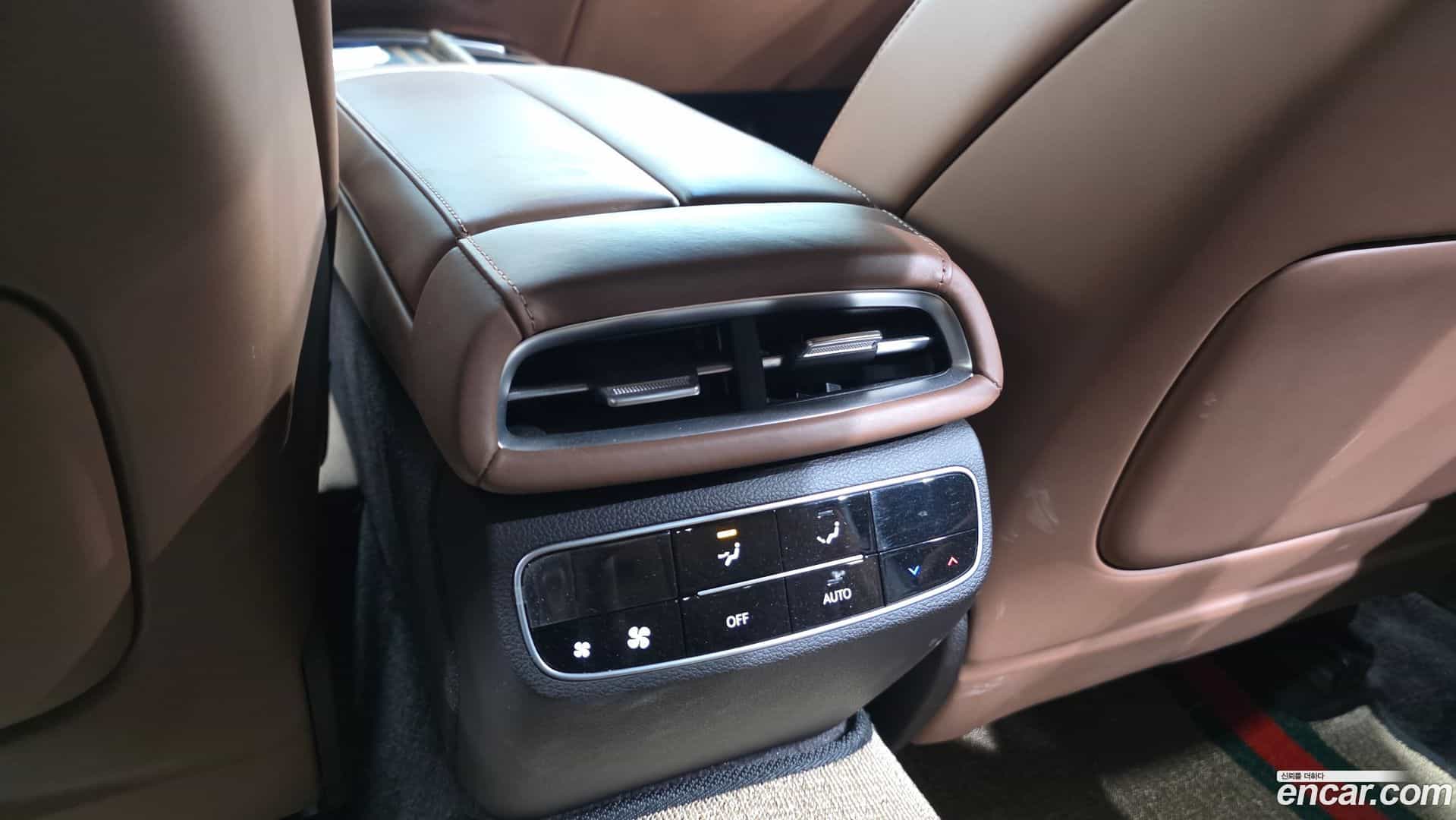G80 Genesis 2022.2-OPTION-048