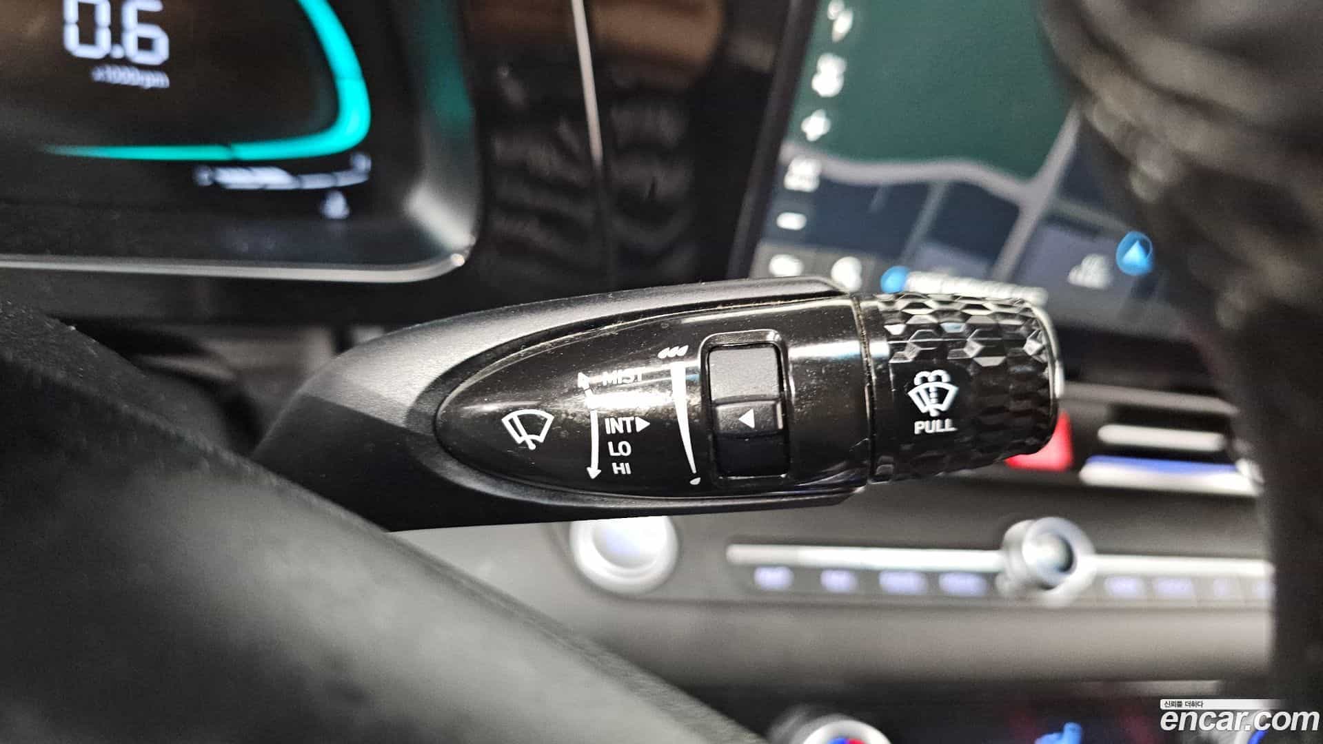 AVANTE Hyundai 2024.1-OPTION-042
