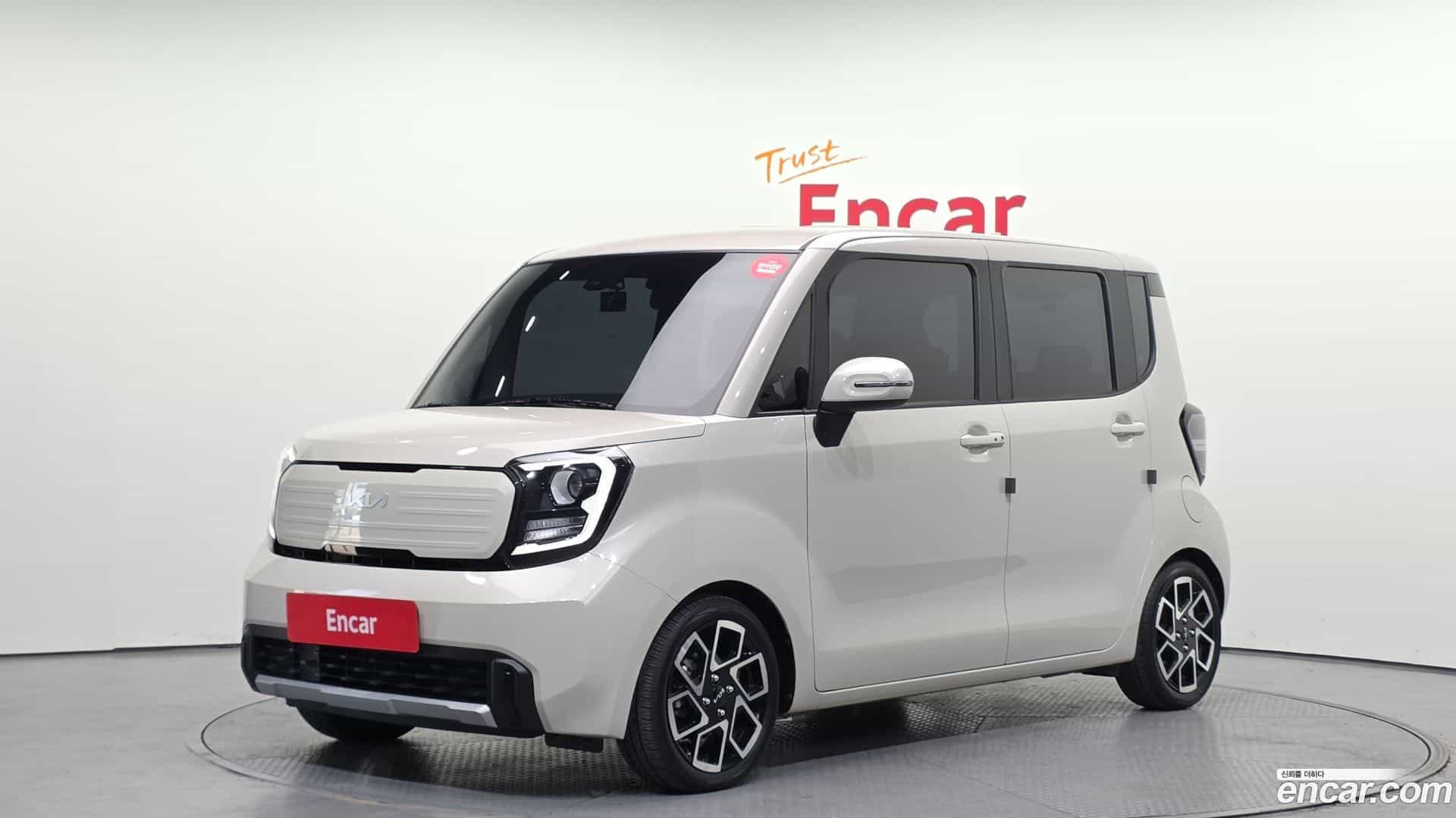 RAY Kia 2023.6-OUTER-001