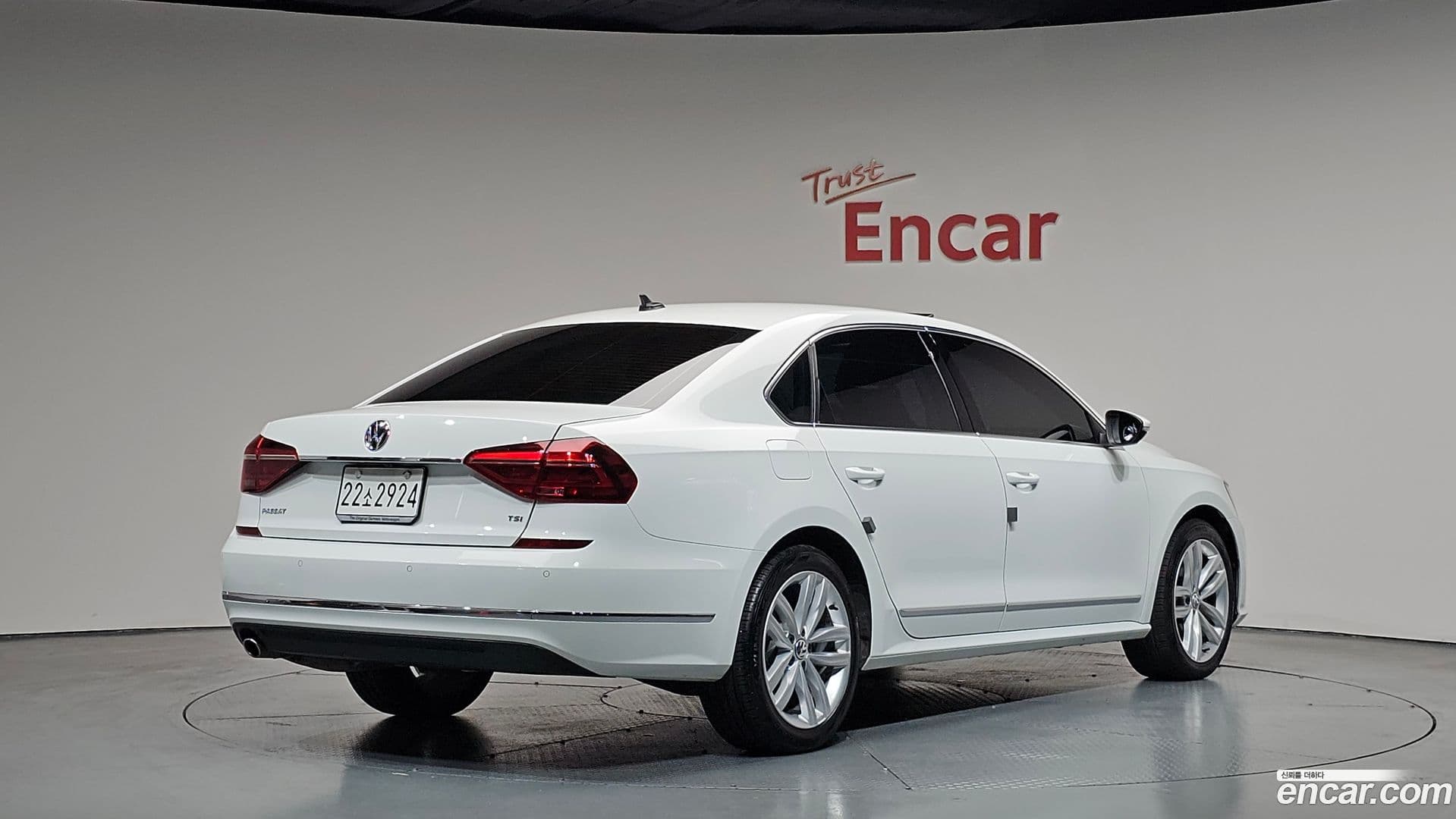 Main__Slider__Photo:Passat Volkswagen 2018.11-1