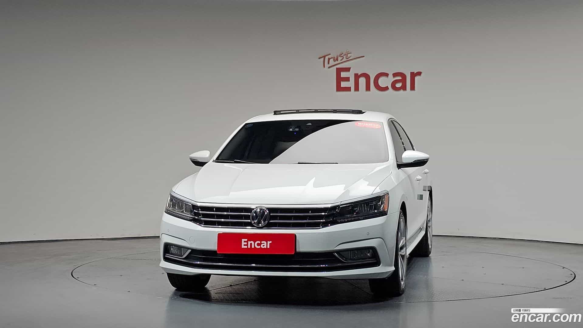 Passat Volkswagen 2018.11-OUTER-003