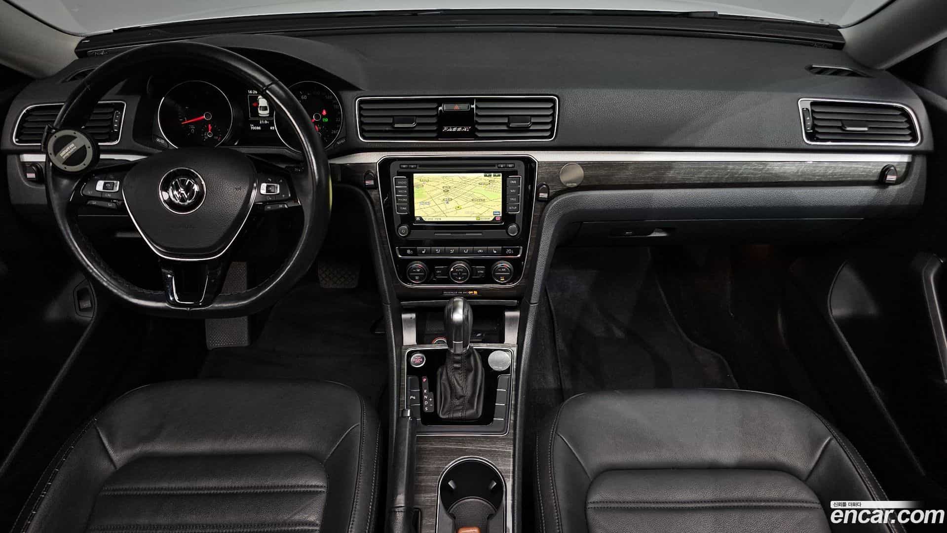 Passat Volkswagen 2018.11-INNER-007