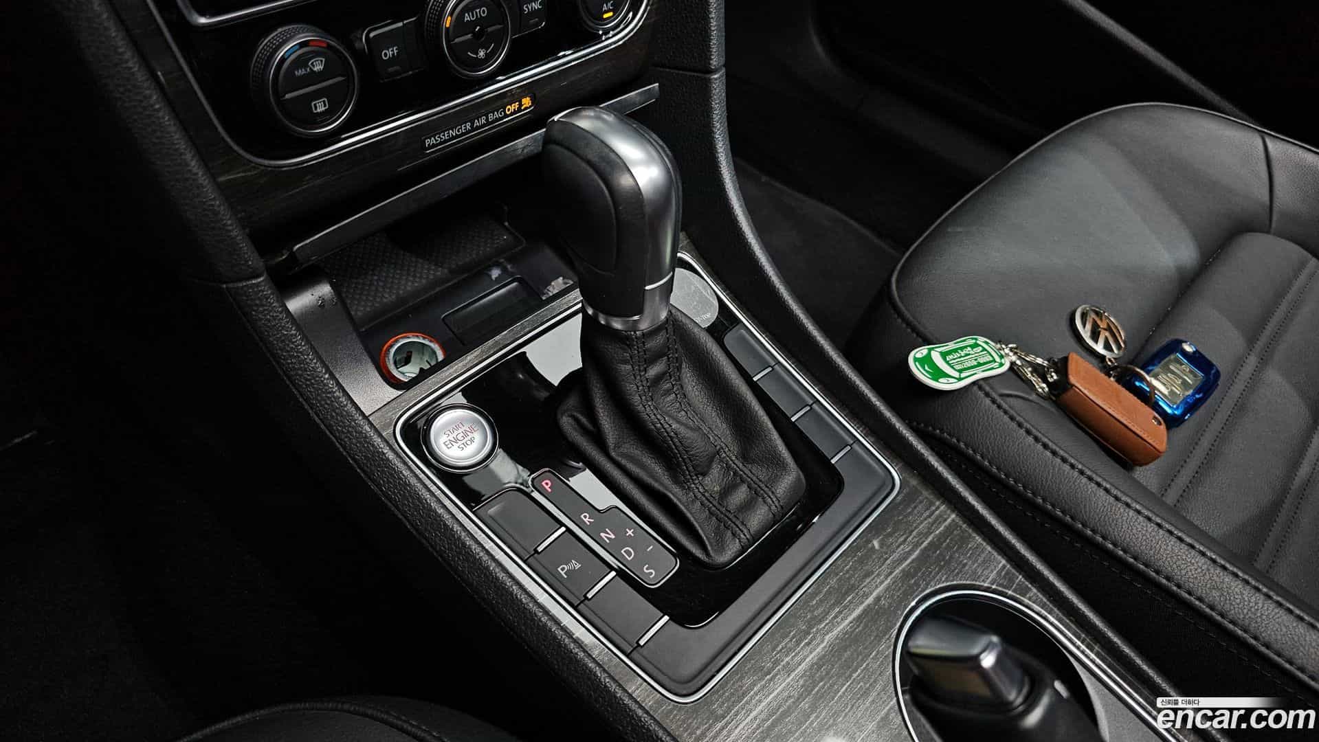 Passat Volkswagen 2018.11-INNER-009