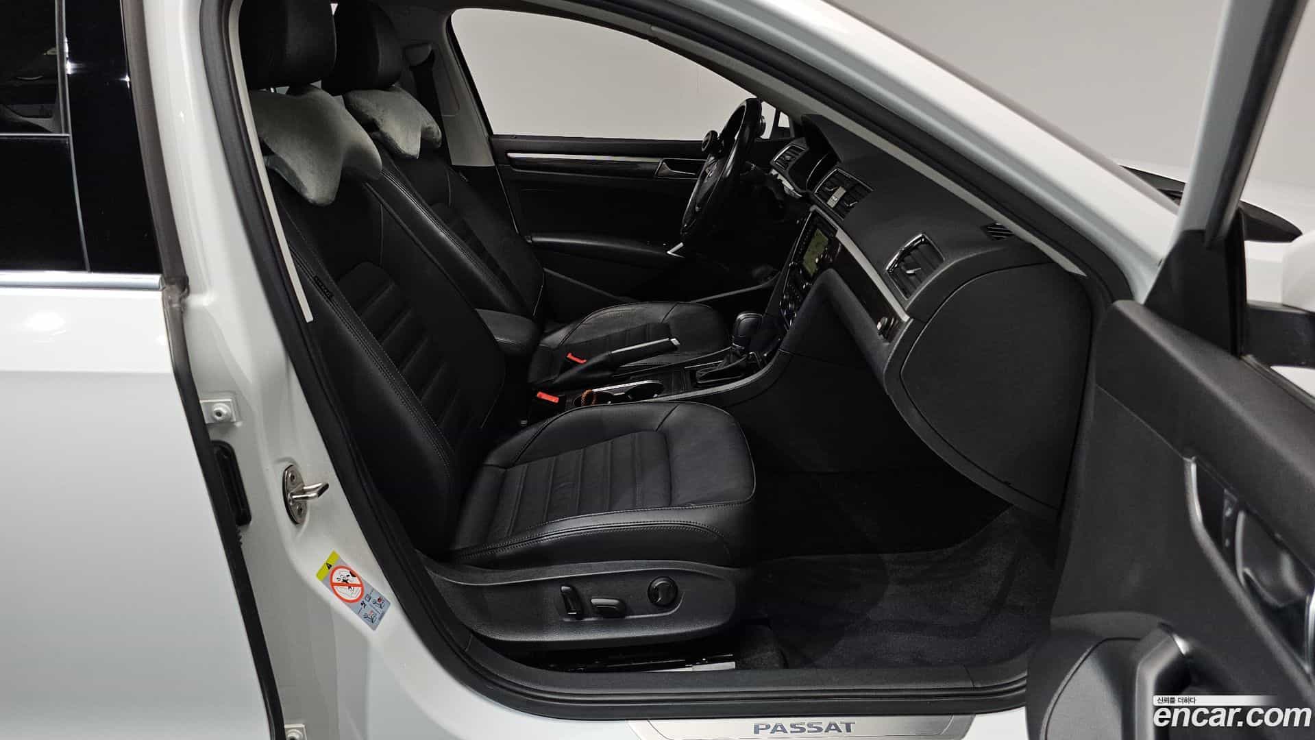 Passat Volkswagen 2018.11-OPTION-016