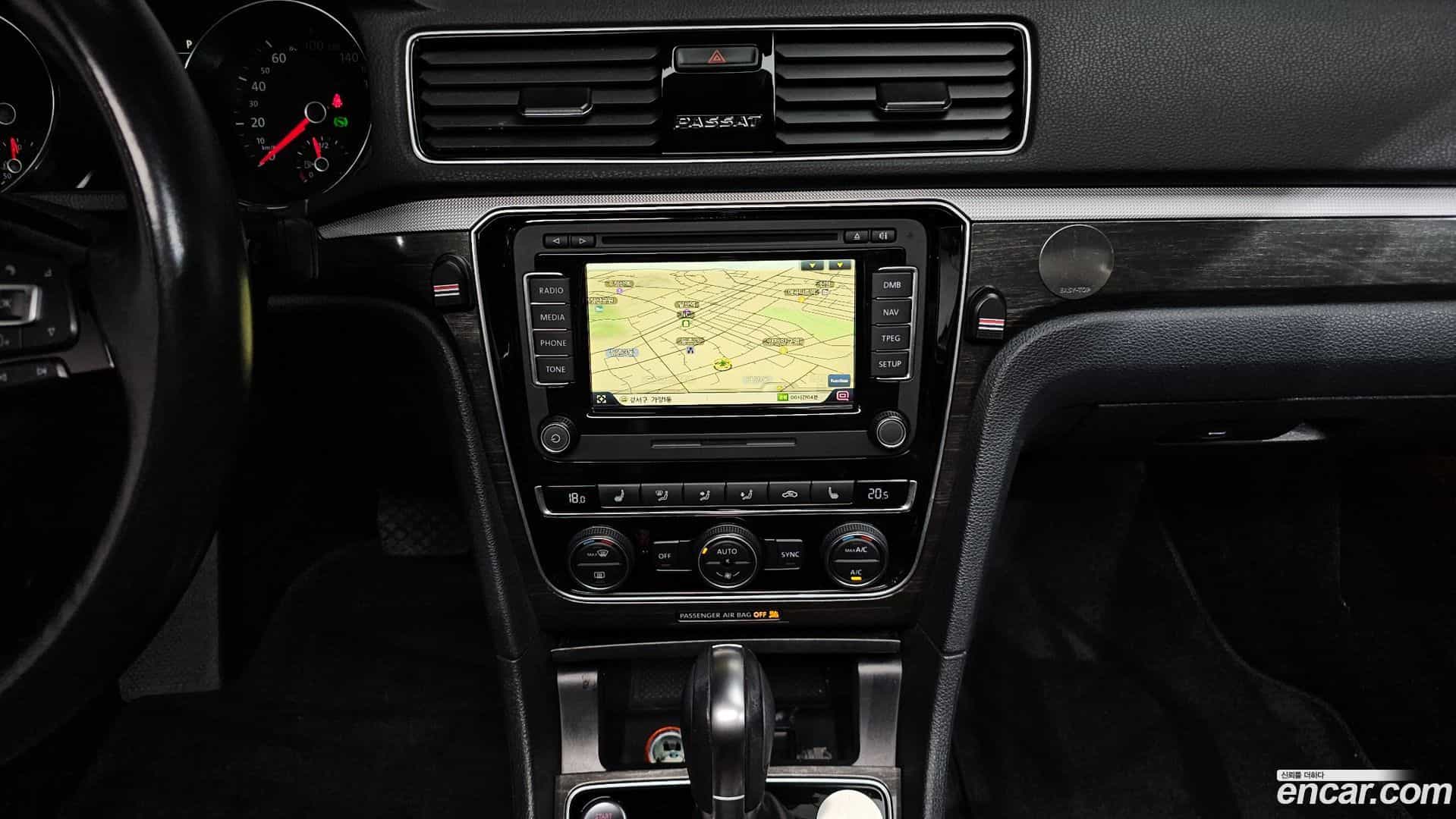 Passat Volkswagen 2018.11-OPTION-019