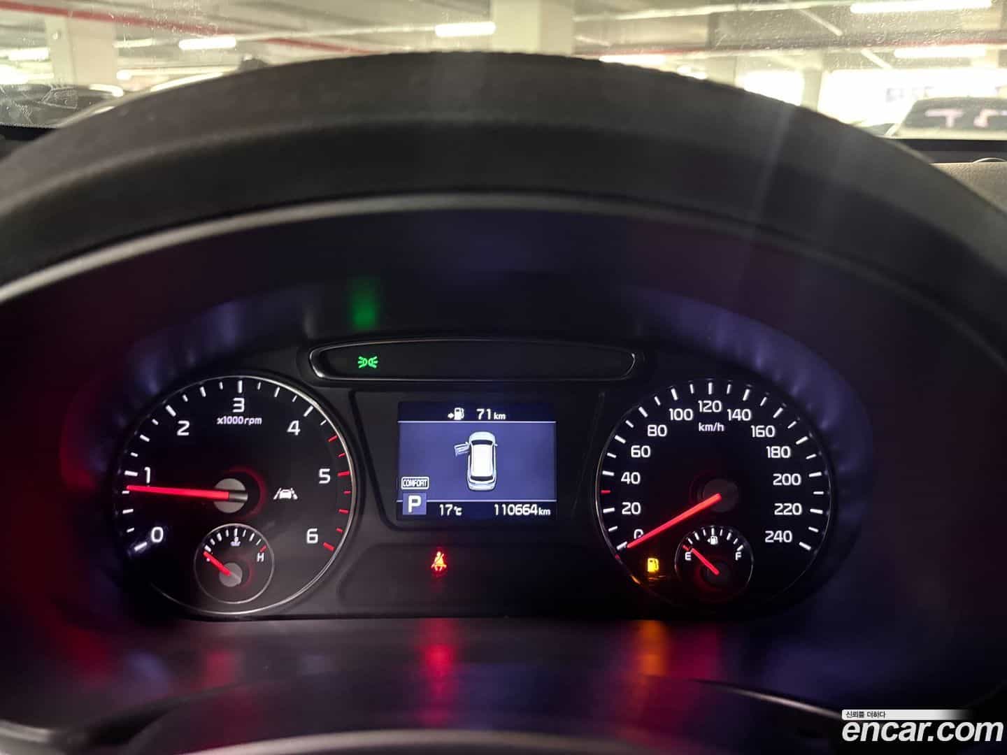Sorento Kia 2019.1-INNER-008