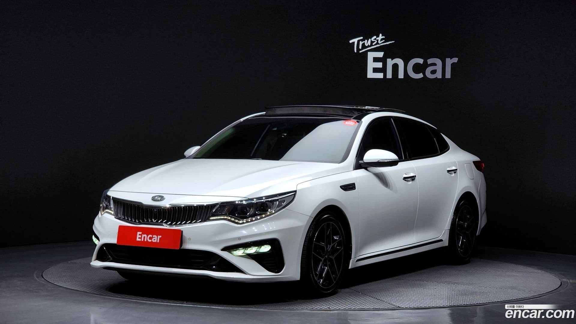 Main__Slider__Photo:K5 Kia 2018.1-0