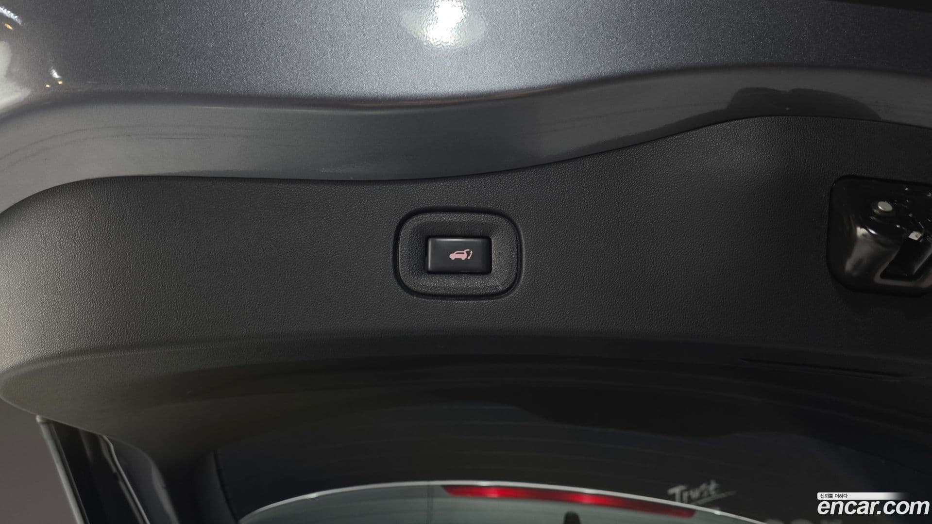 Main__Slider__Photo:QM6 Renault Korea 2019.11-16