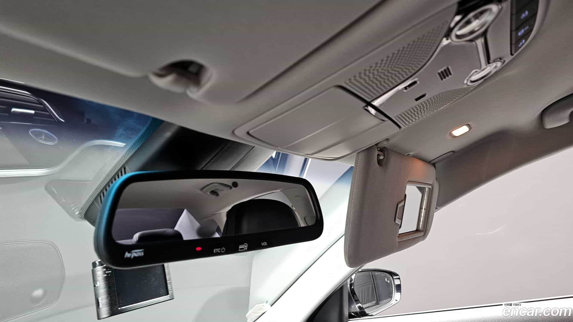 Grandeur Hyundai 2017.5-OPTION-042