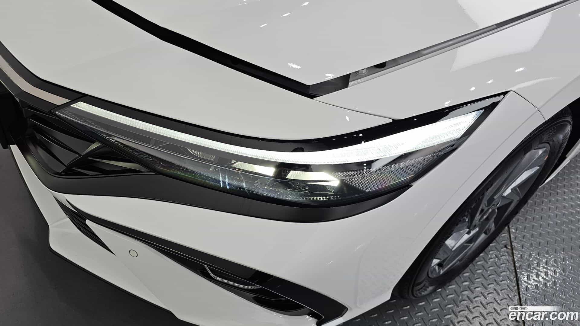 AVANTE Hyundai 2025.2-OUTER-032