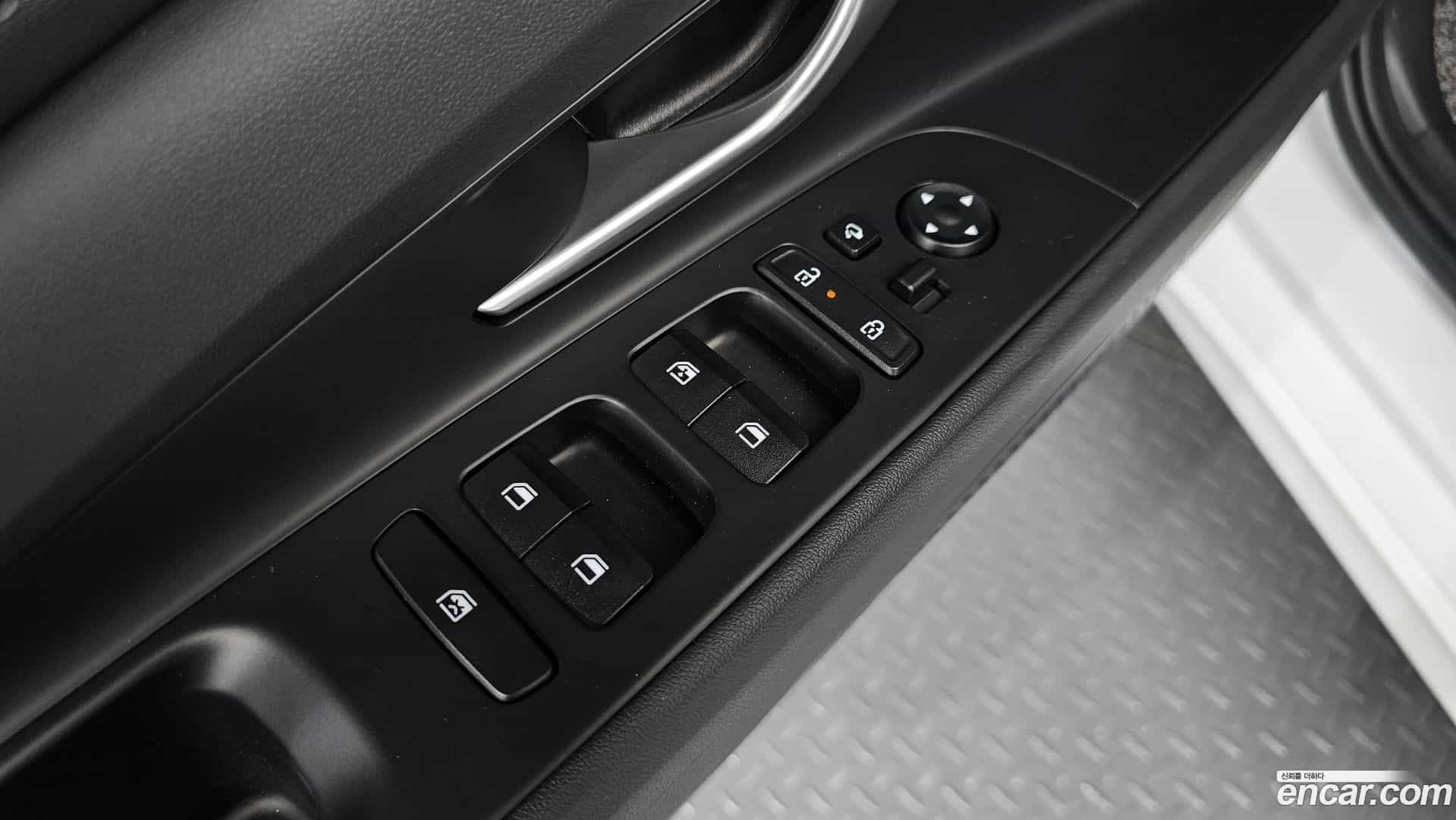 AVANTE Hyundai 2025.2-OPTION-041