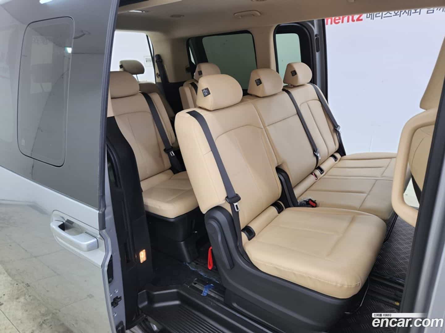 Staria Hyundai 2022.7-OPTION-019