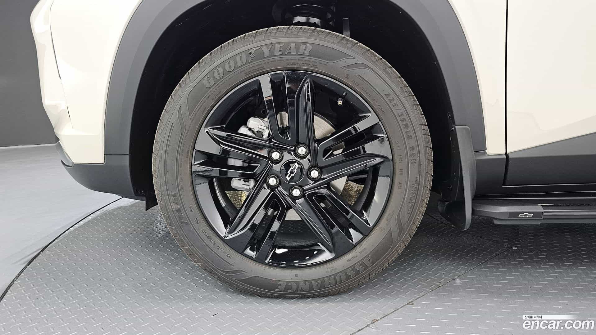 Trax Chevrolet 2025.11-OUTER-005