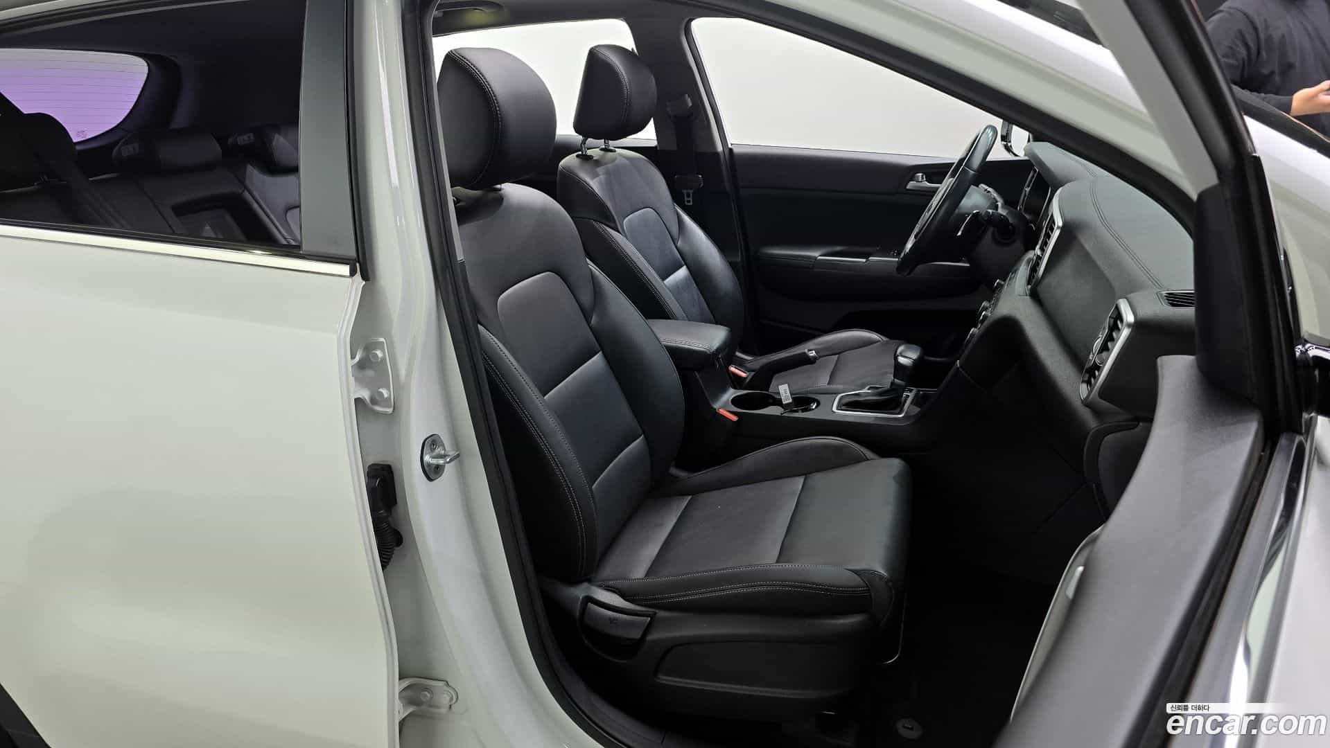 Sportage Kia 2016.4-INNER-036