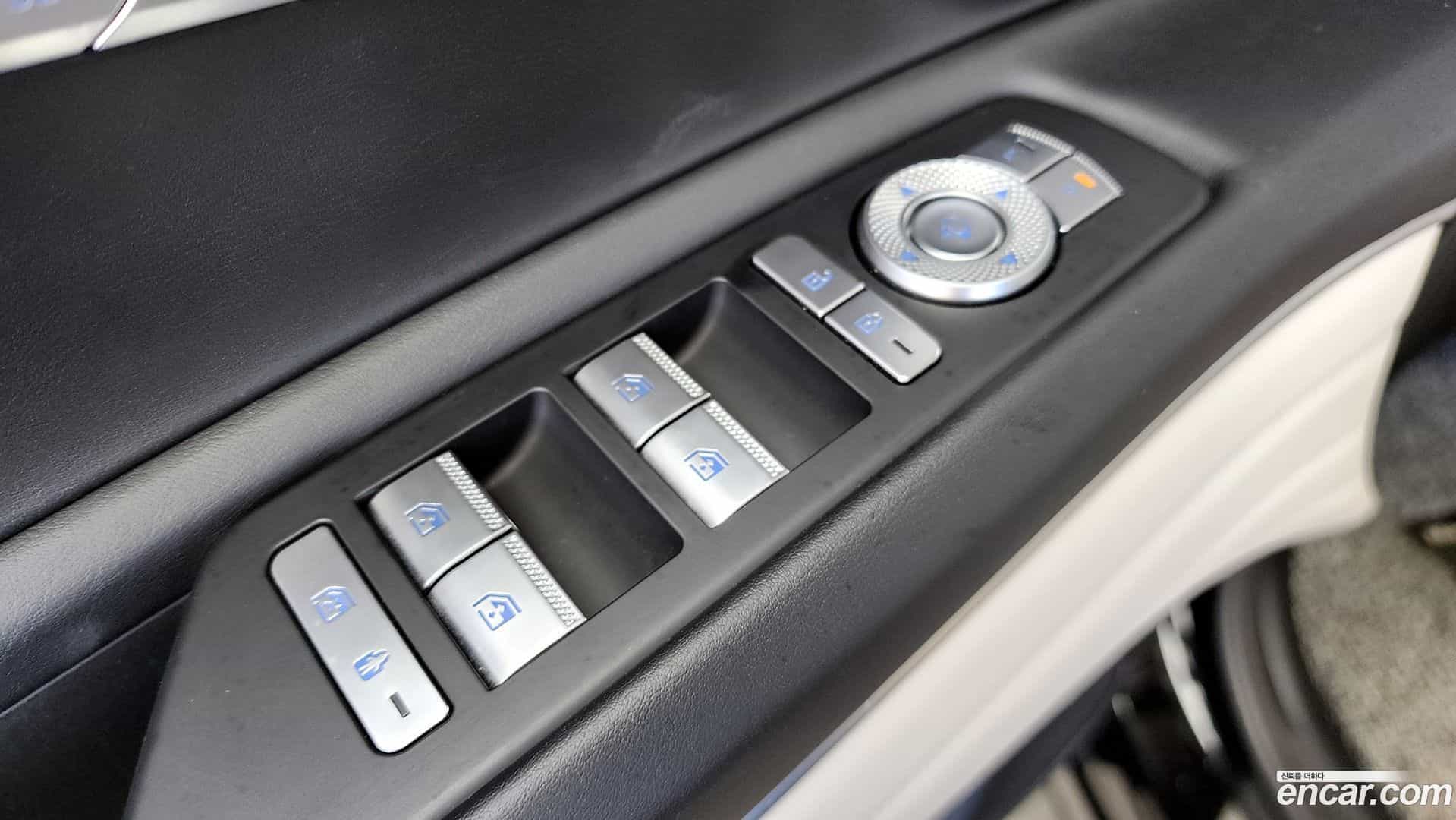 GV80 Genesis 2023.2-OPTION-041