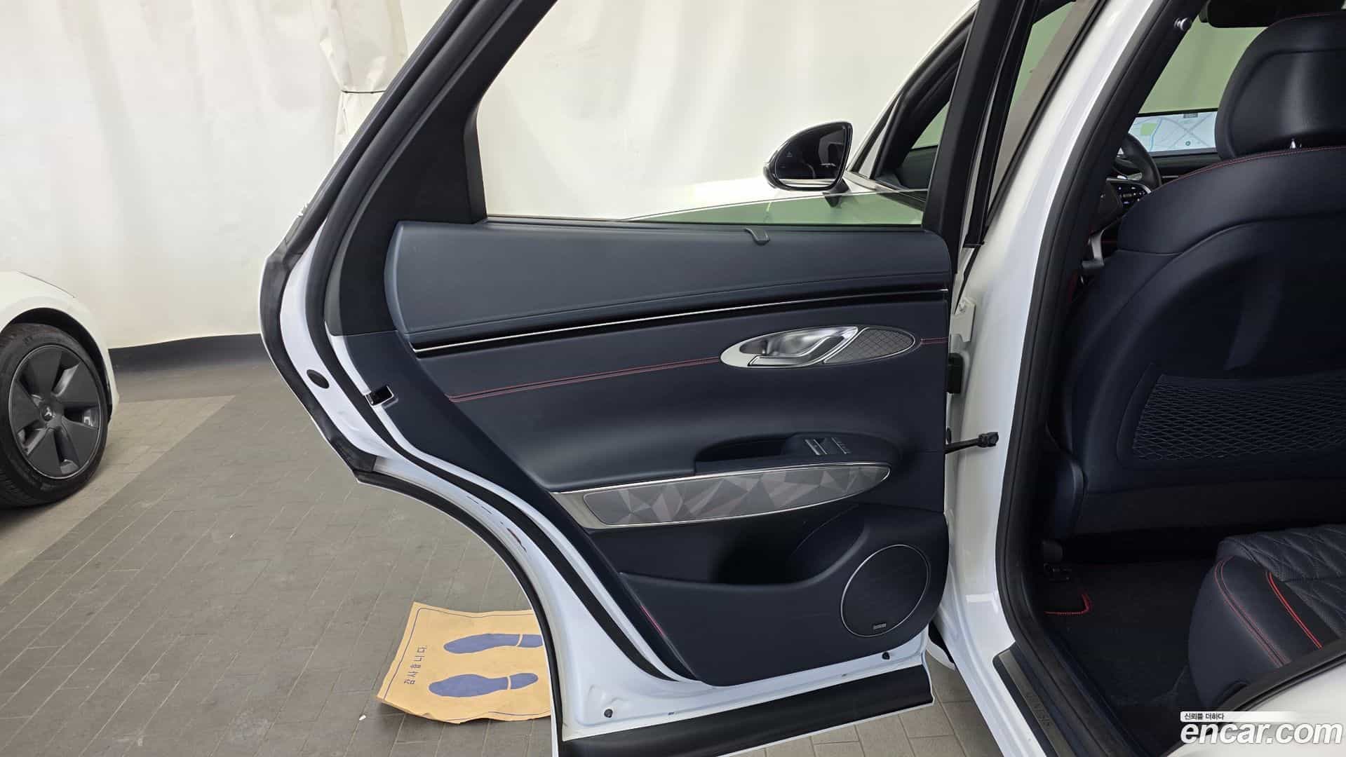 GV70 Genesis 2022.2-INNER-035