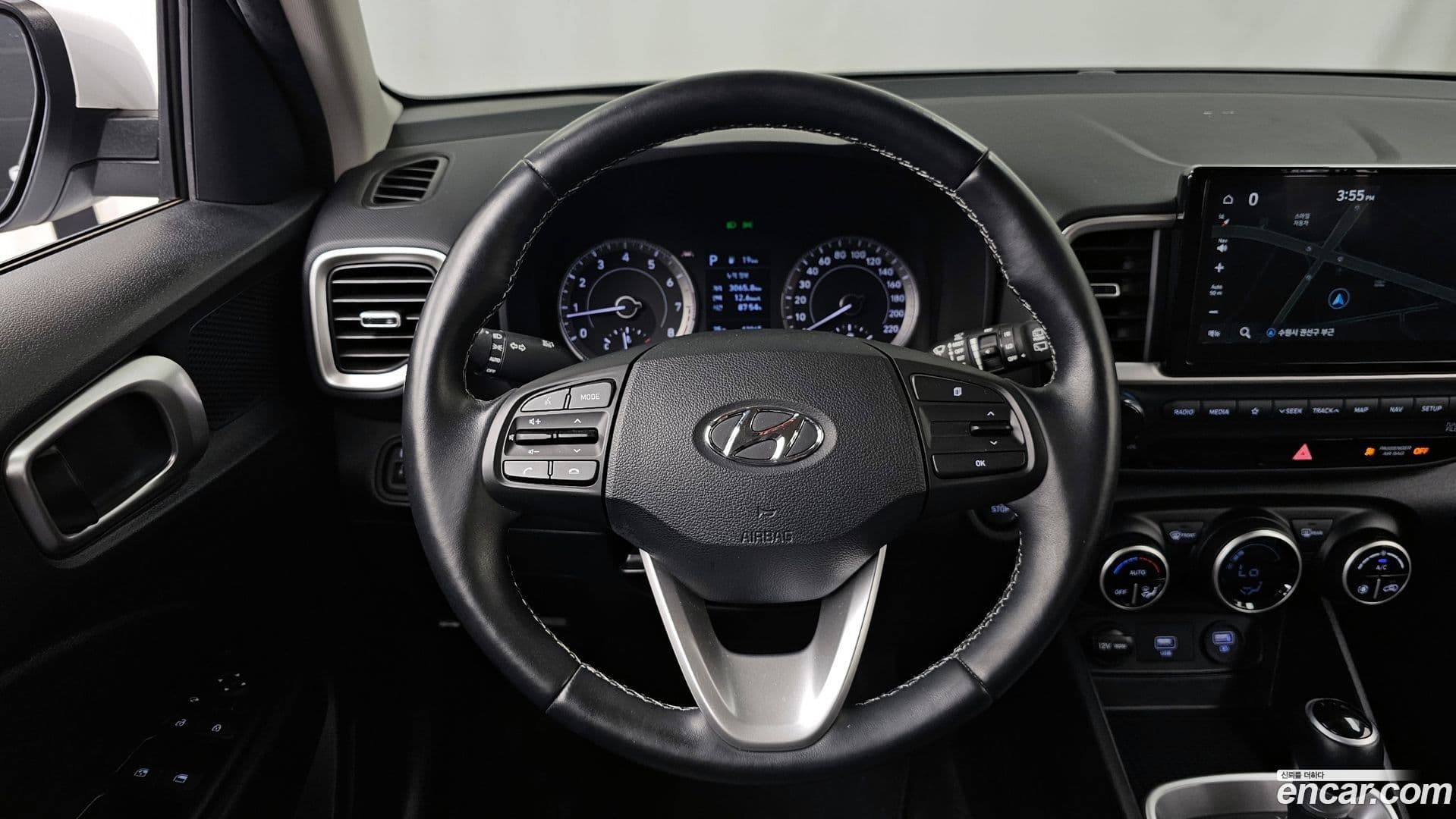 Main__Slider__Photo:Venue Hyundai 2021.5-12