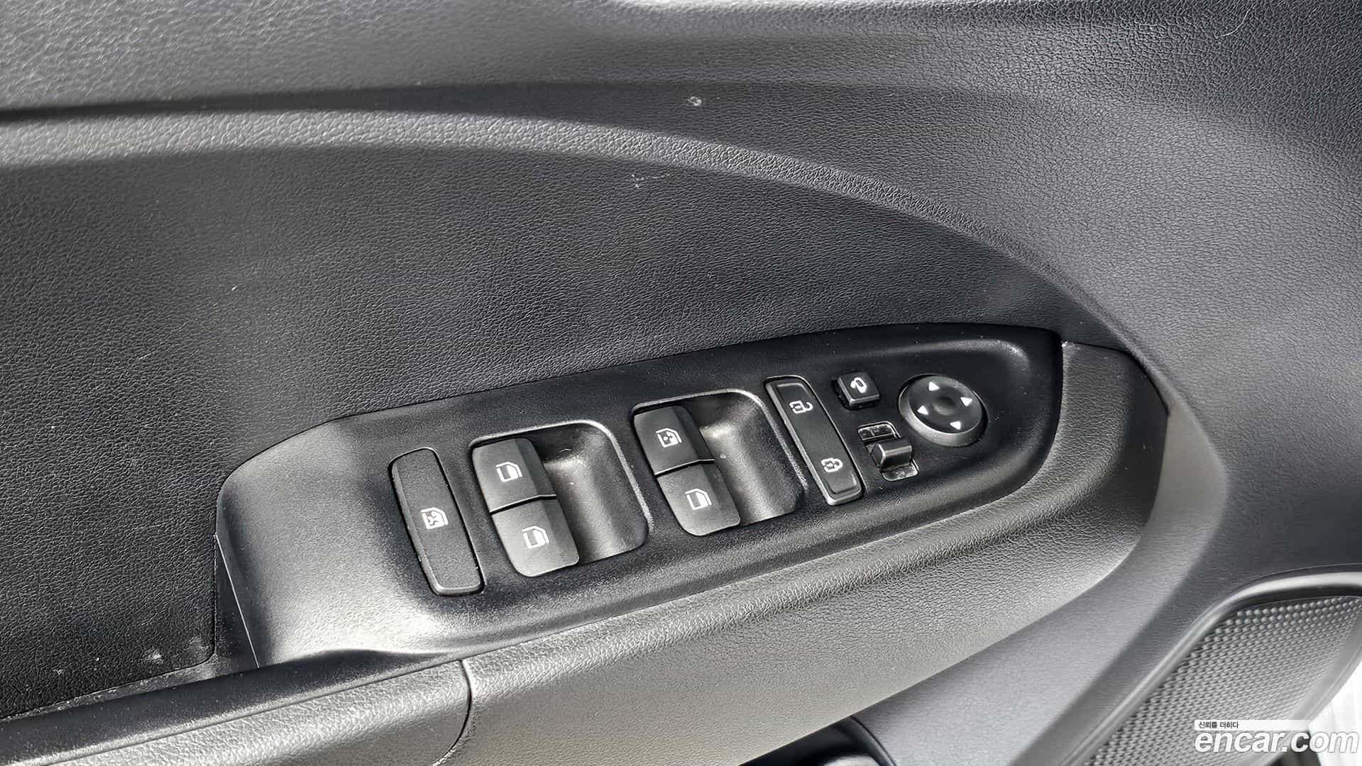 Venue Hyundai 2021.5-OPTION-046