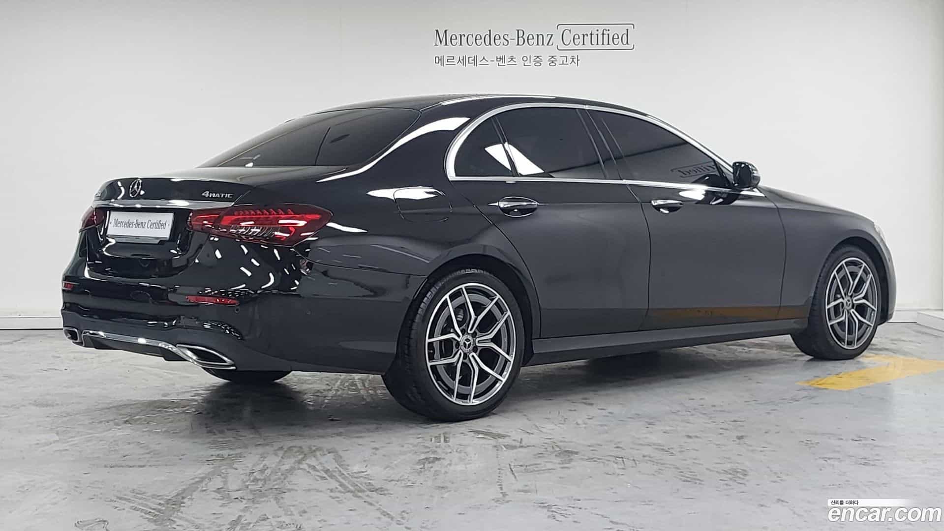 E-Class Mercedes-Benz 2022.11-OUTER-002