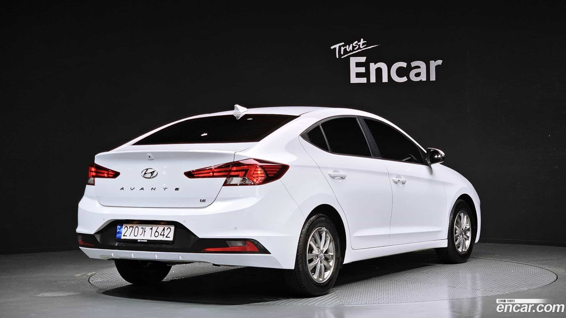 AVANTE Hyundai 2019.1-OUTER-002