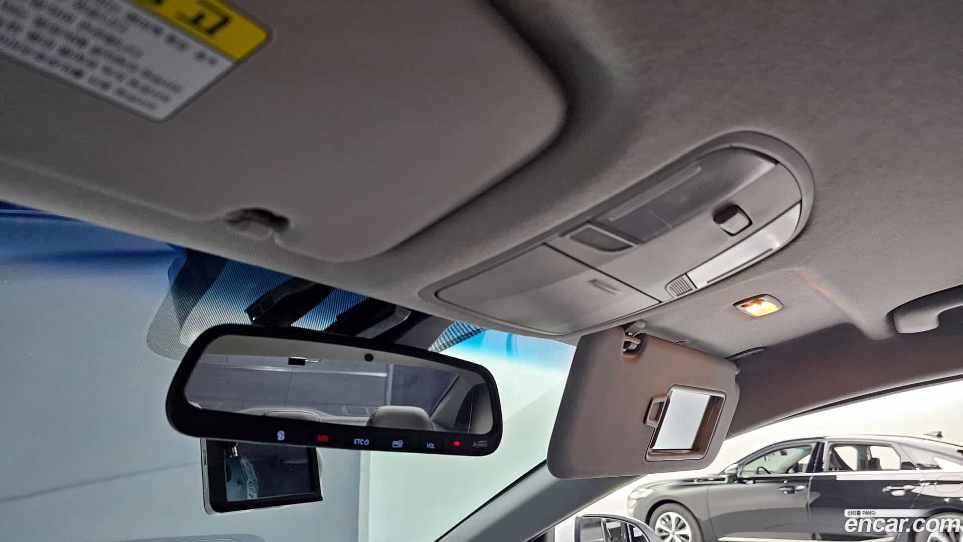 AVANTE Hyundai 2019.1-OPTION-022