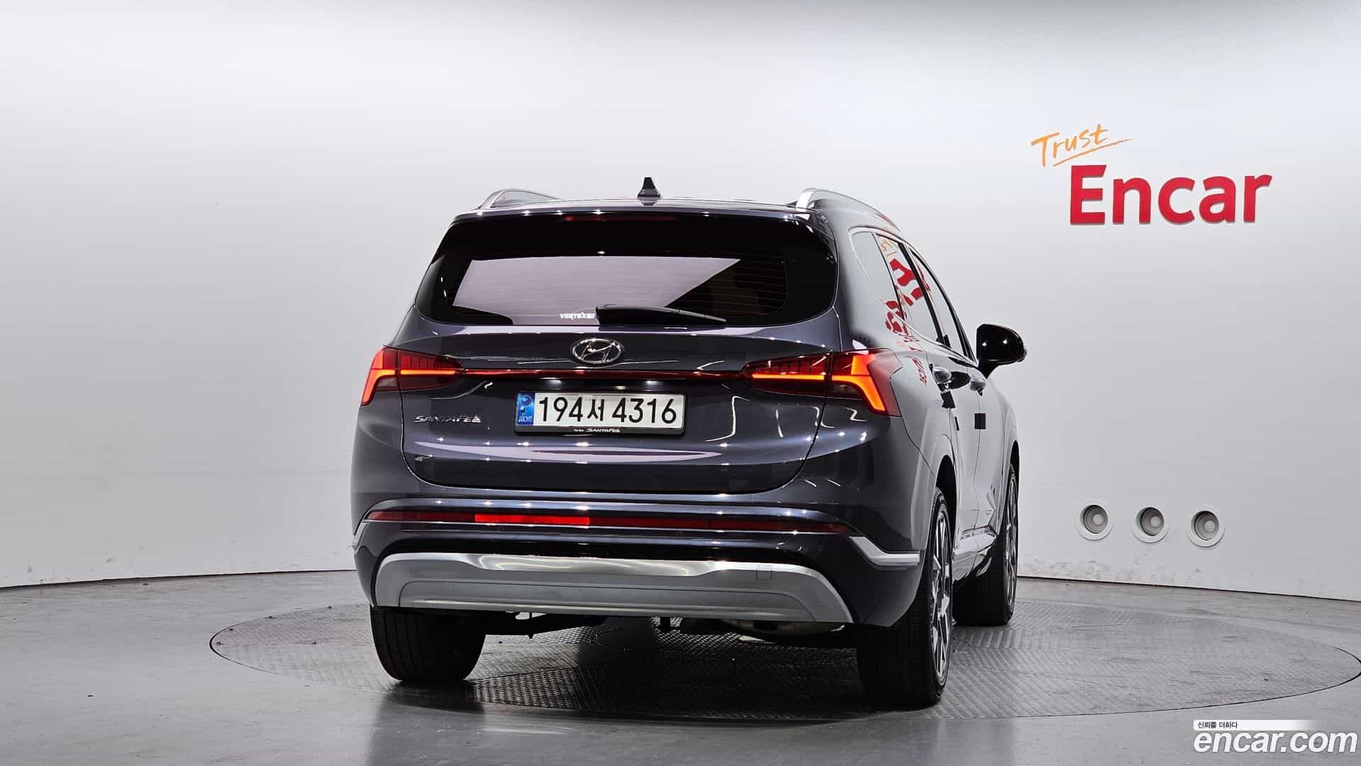 Santafe Hyundai 2021.1-OUTER-004