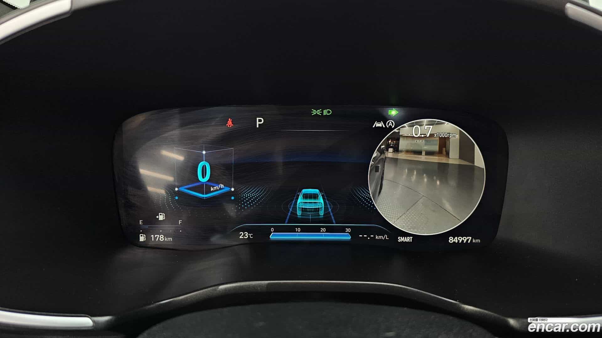 Santafe Hyundai 2021.1-INNER-008
