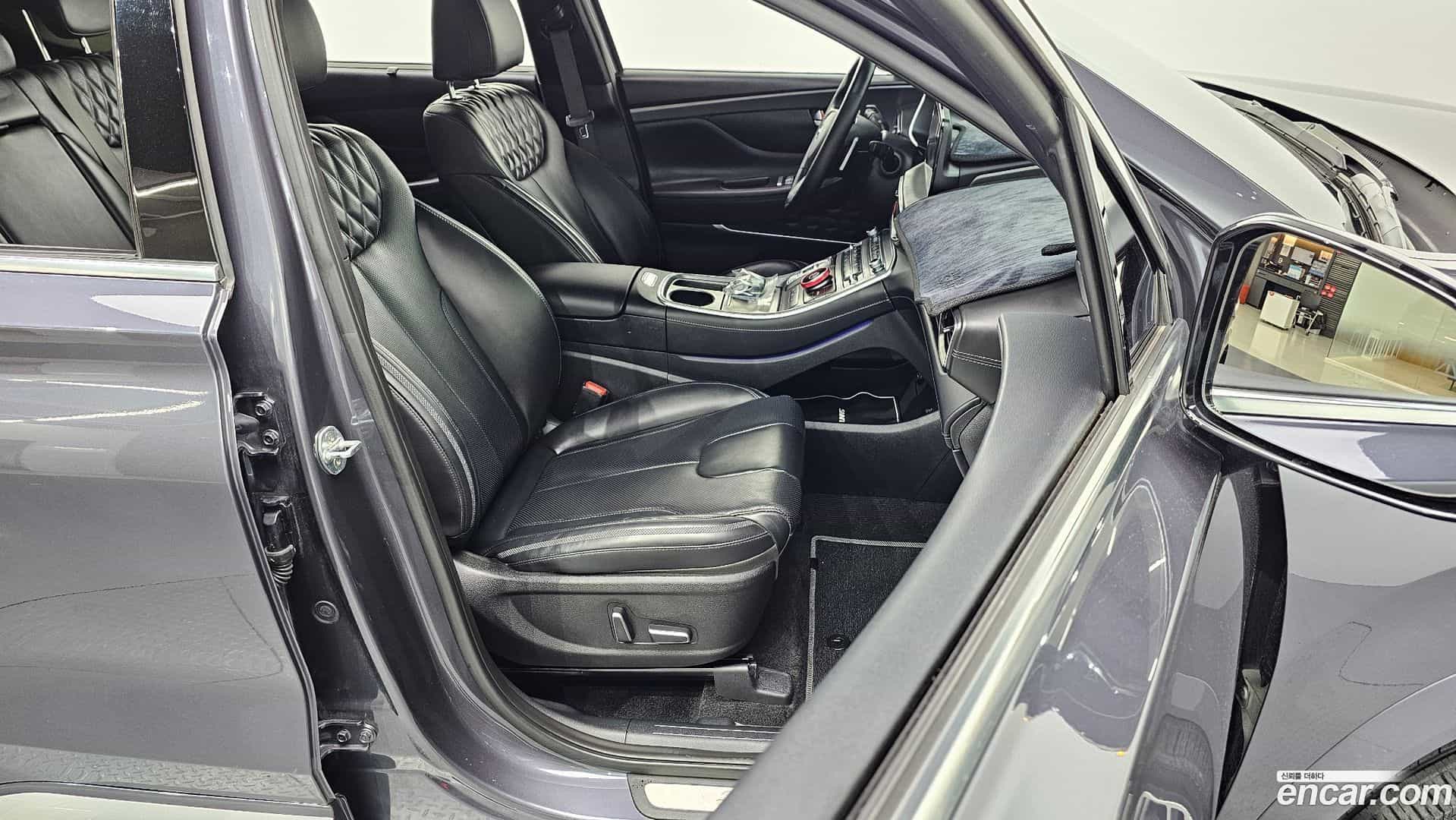 Santafe Hyundai 2021.1-INNER-010