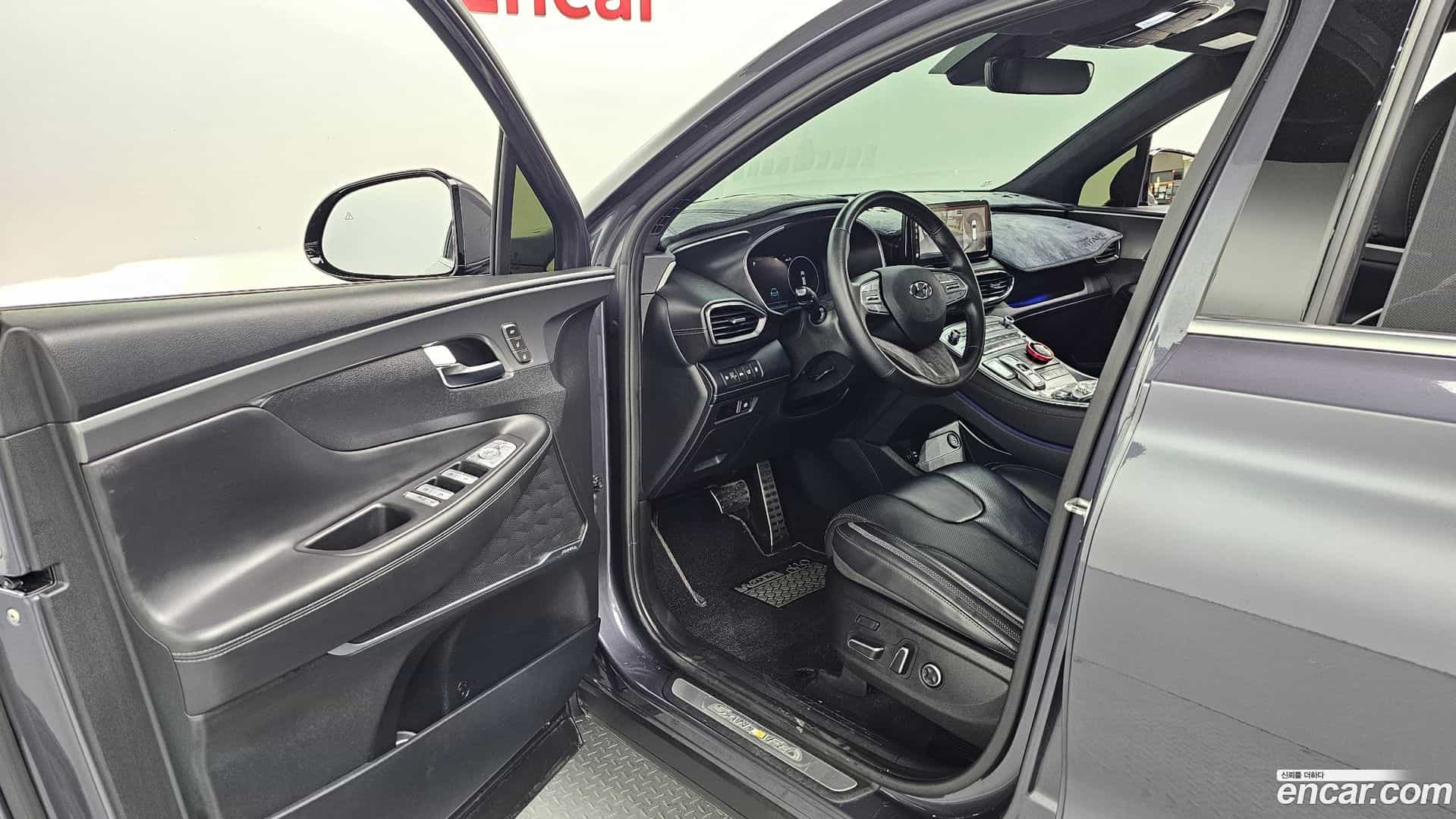 Santafe Hyundai 2021.1-INNER-036