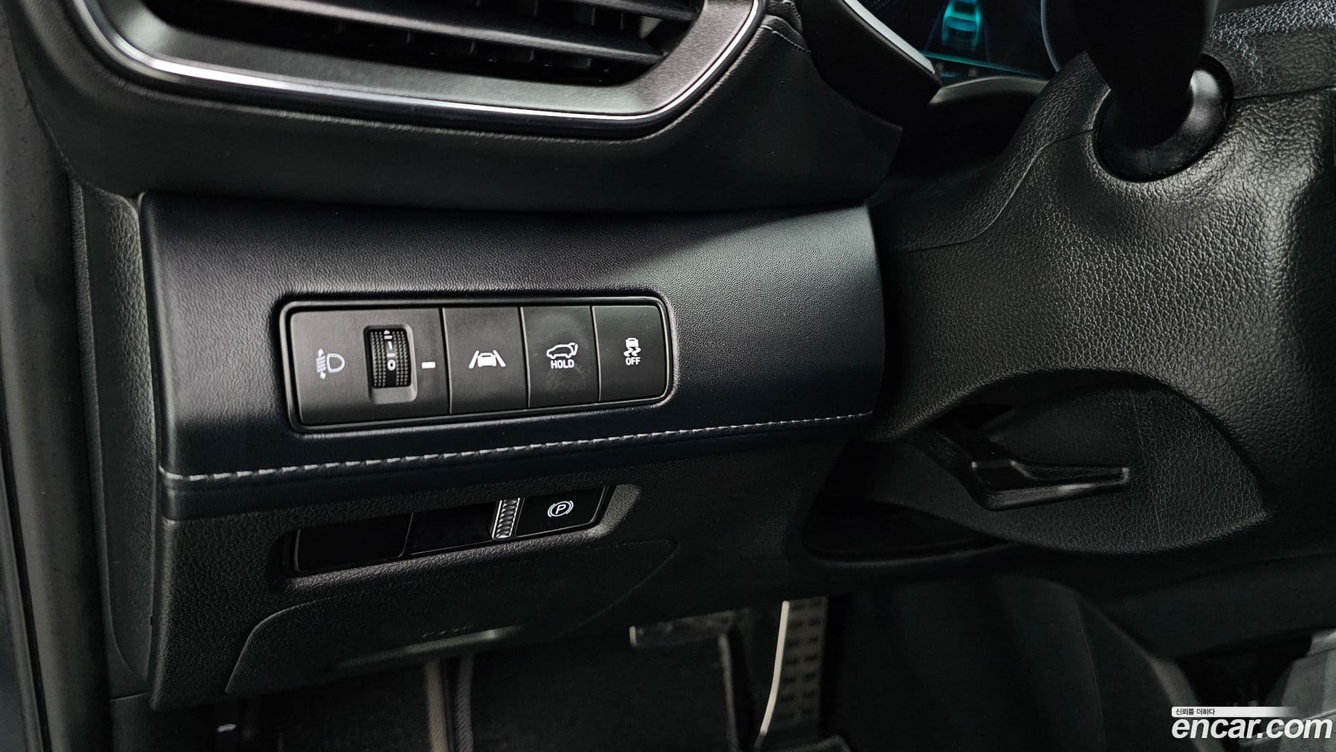 Main__Slider__Photo:Santafe Hyundai 2021.1-26