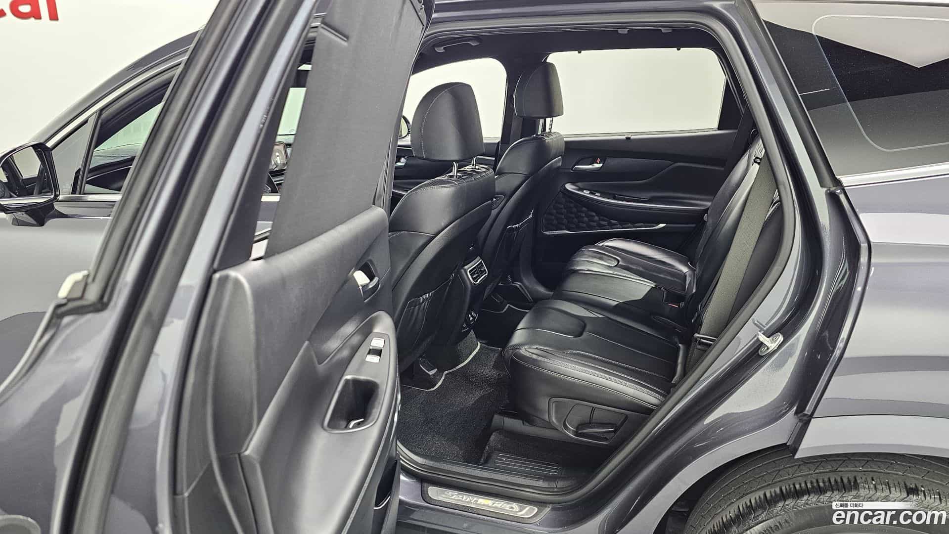 Santafe Hyundai 2021.1-OPTION-044