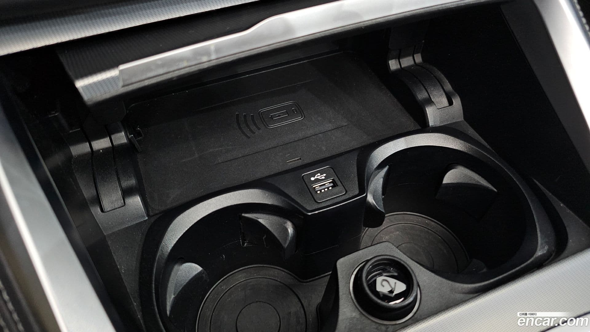 Main__Slider__Photo:4-Series BMW 2024.1-30
