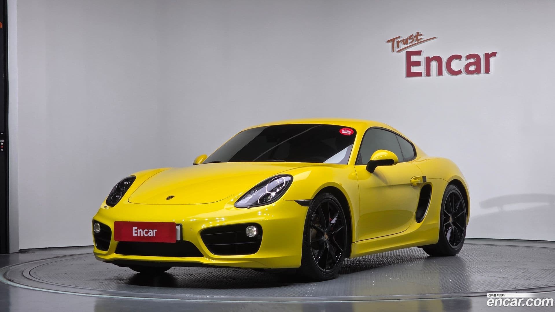 Main__Slider__Photo:Cayman Porsche 2013.11-0