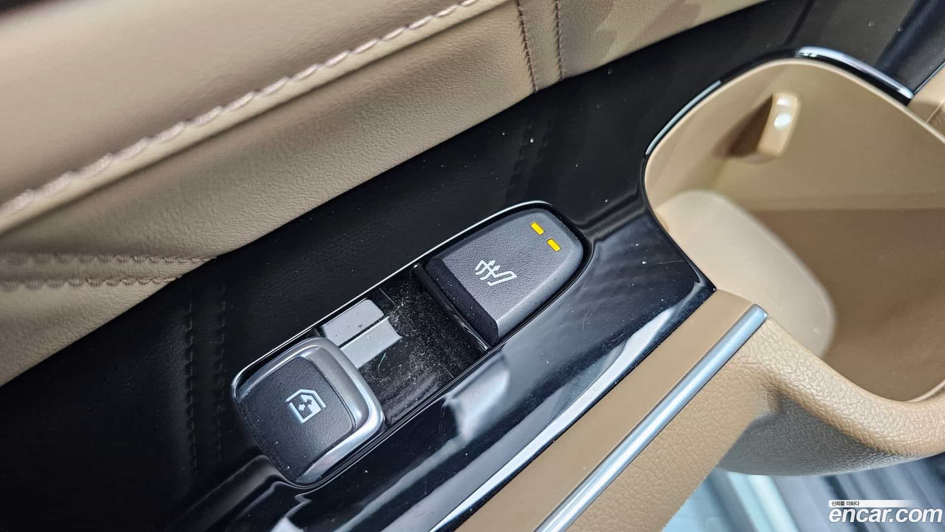 Sorento Kia 2024.9-OPTION-024