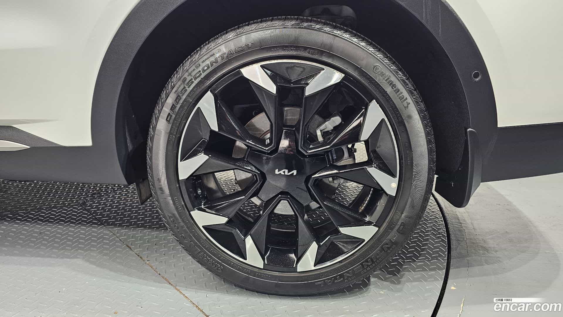 Sorento Kia 2024.9-OUTER-031