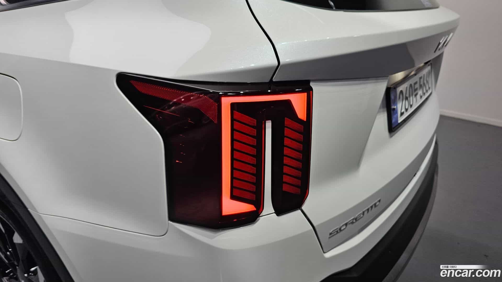 Sorento Kia 2024.9-OUTER-033