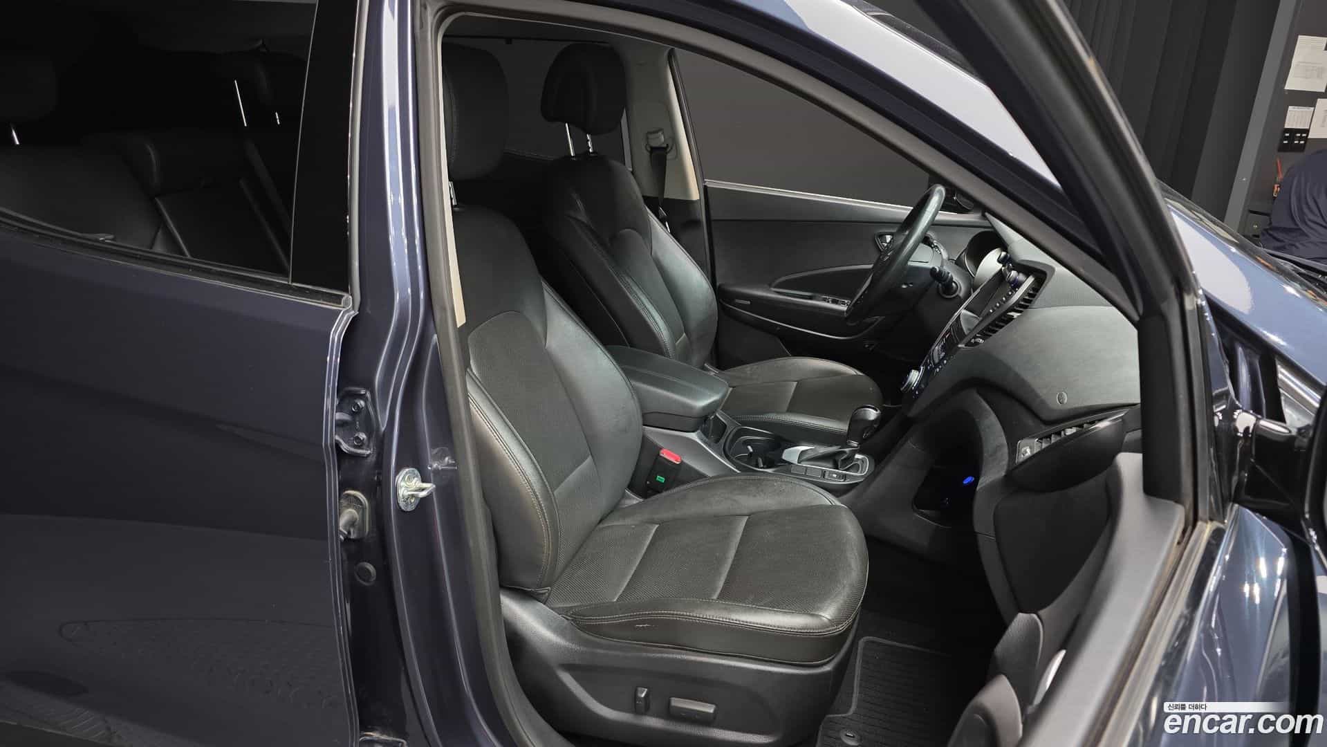 Santafe Hyundai 2016.4-OPTION-016
