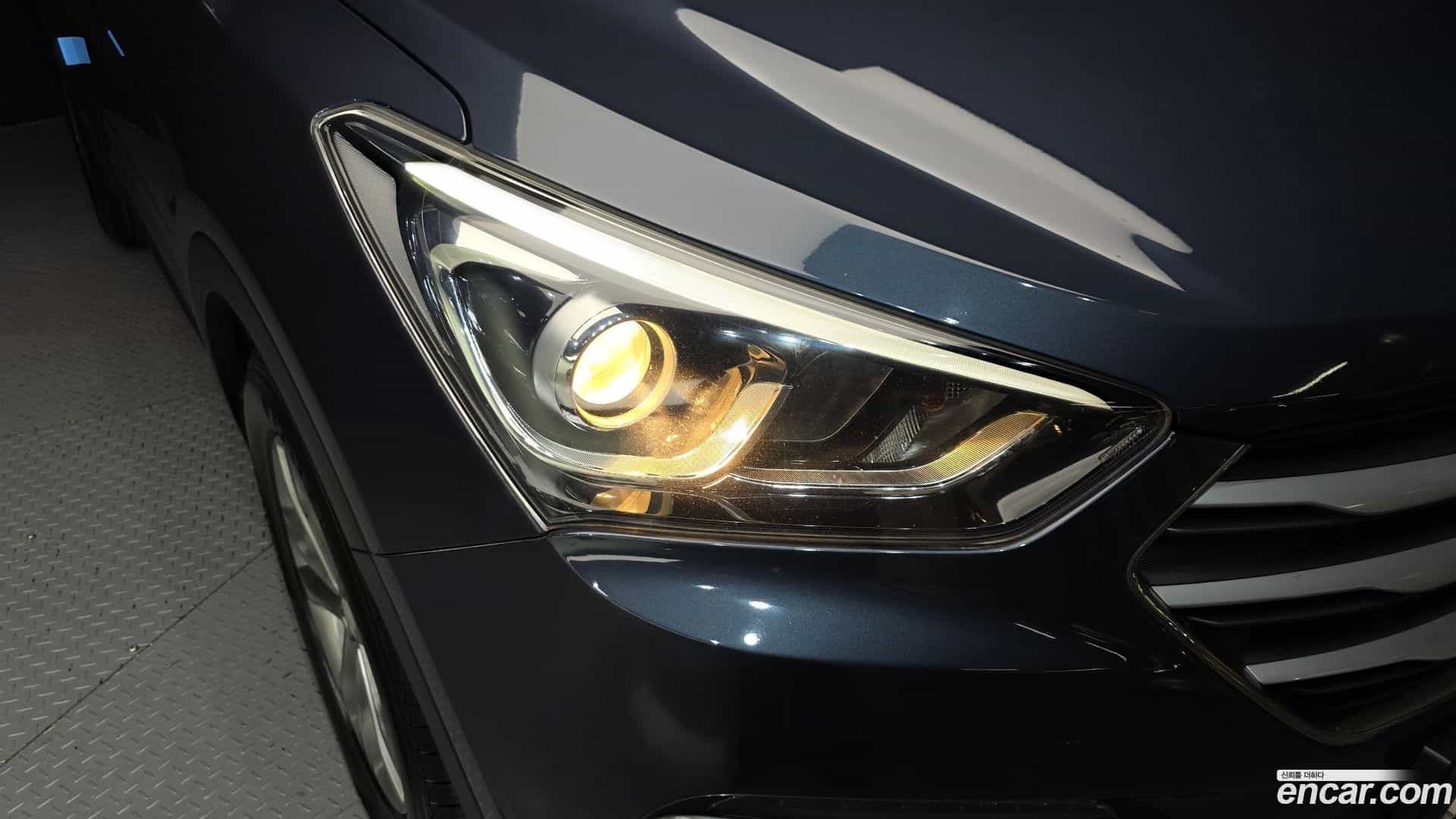 Santafe Hyundai 2016.4-OUTER-032
