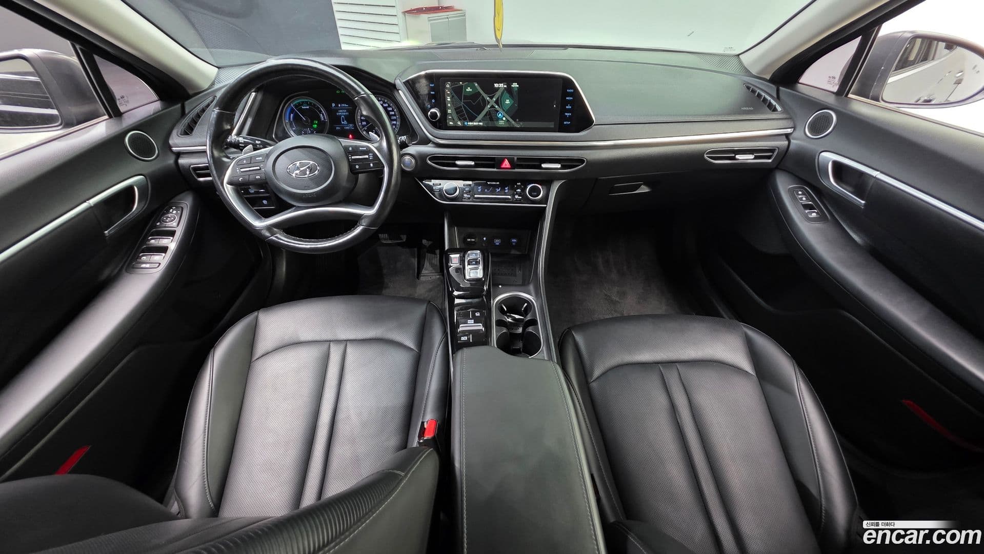 Main__Slider__Photo:Sonata Hyundai 2020.6-6